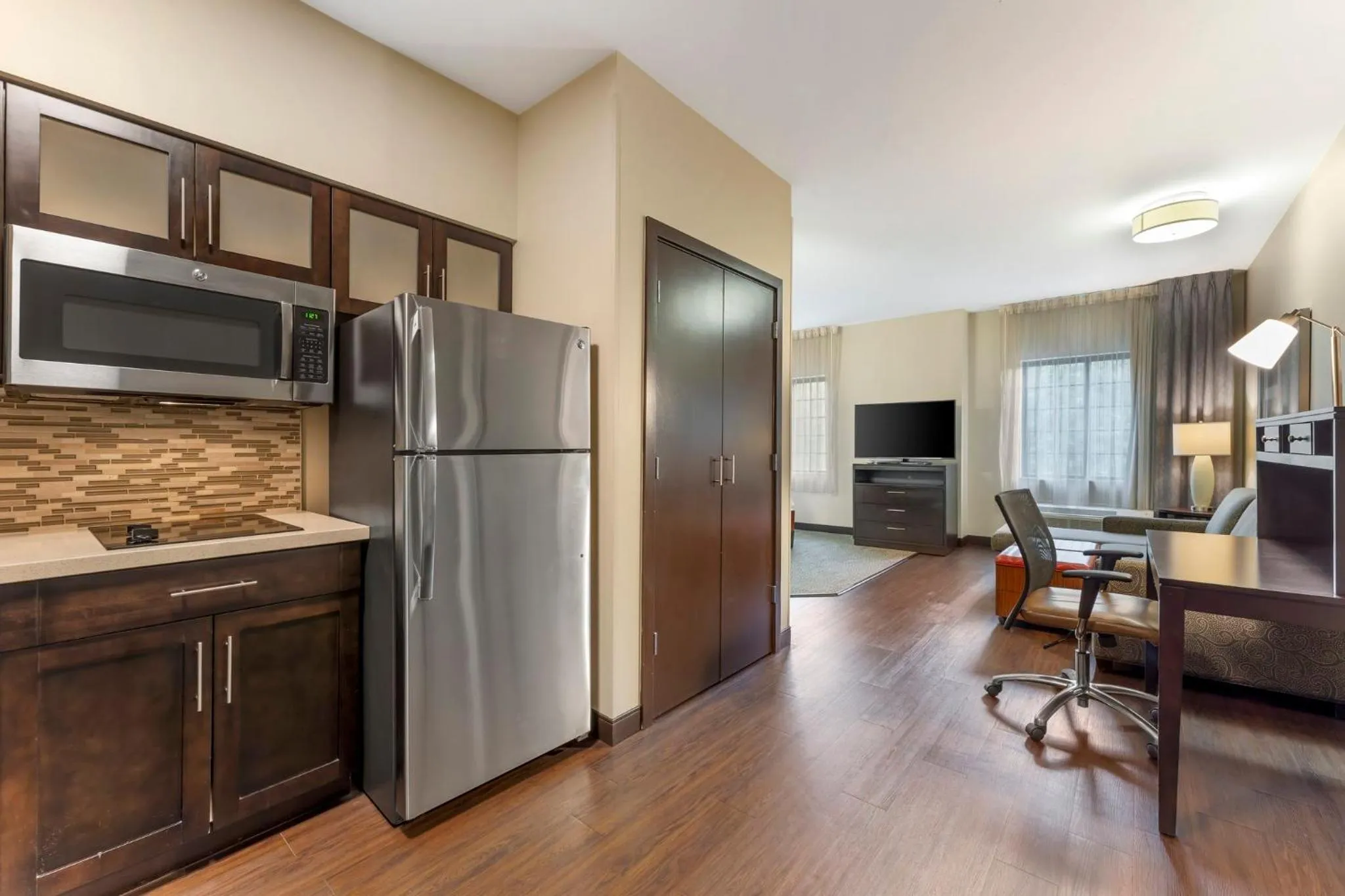 Studio Queen Suite in Staybridge Suites - Pittsburgh-Cranberry Township by IHG