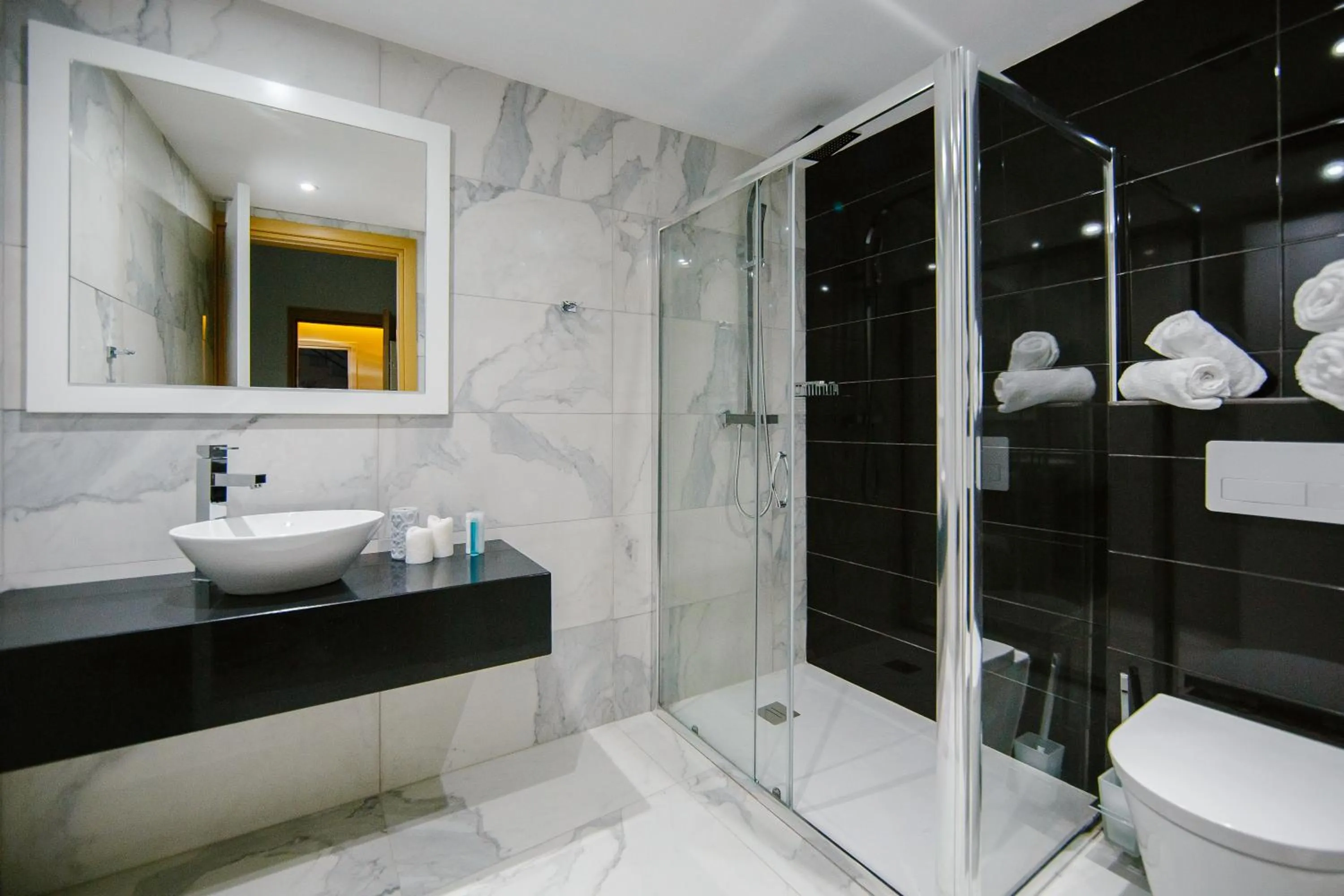 Double or Twin Room with Balcony in Qbic City Hotel