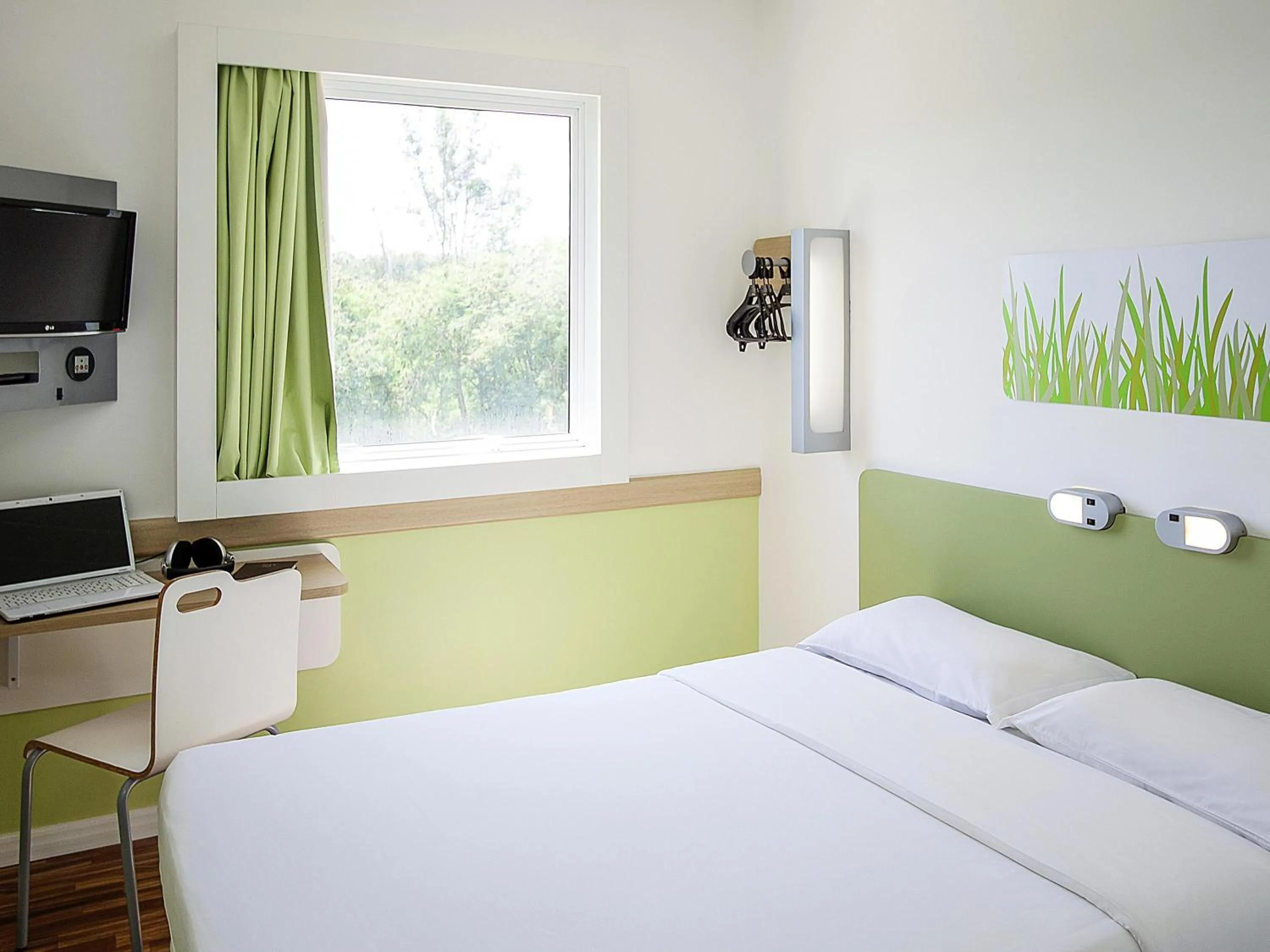 Standard Double Room in ibis budget Piracicaba
