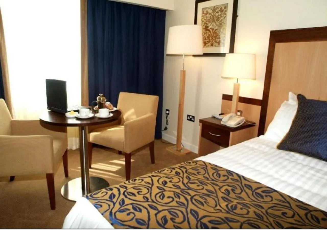 Single Room in Headfort Arms Hotel