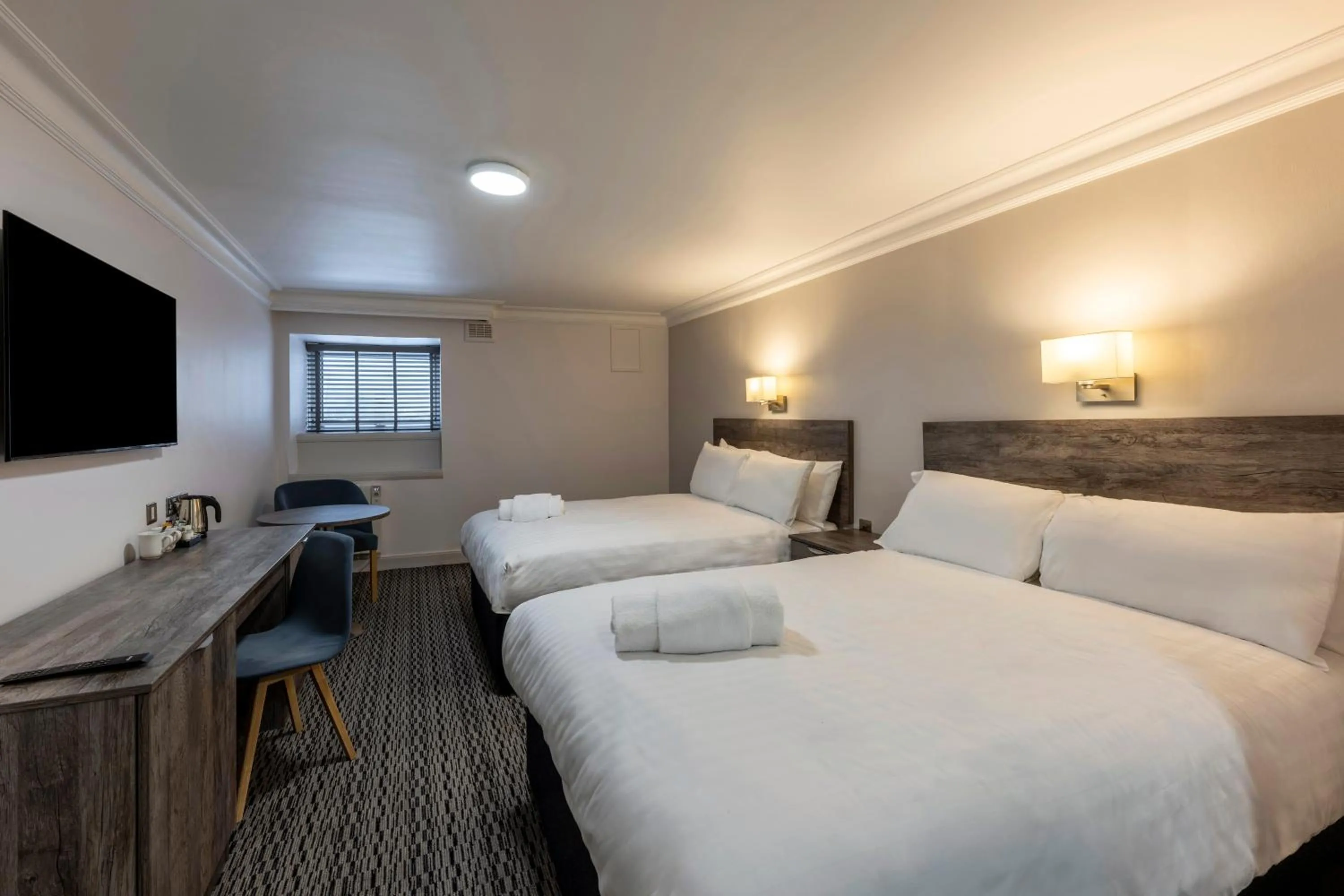 Standard Twin Room in Copthorne Aberdeen Hotel