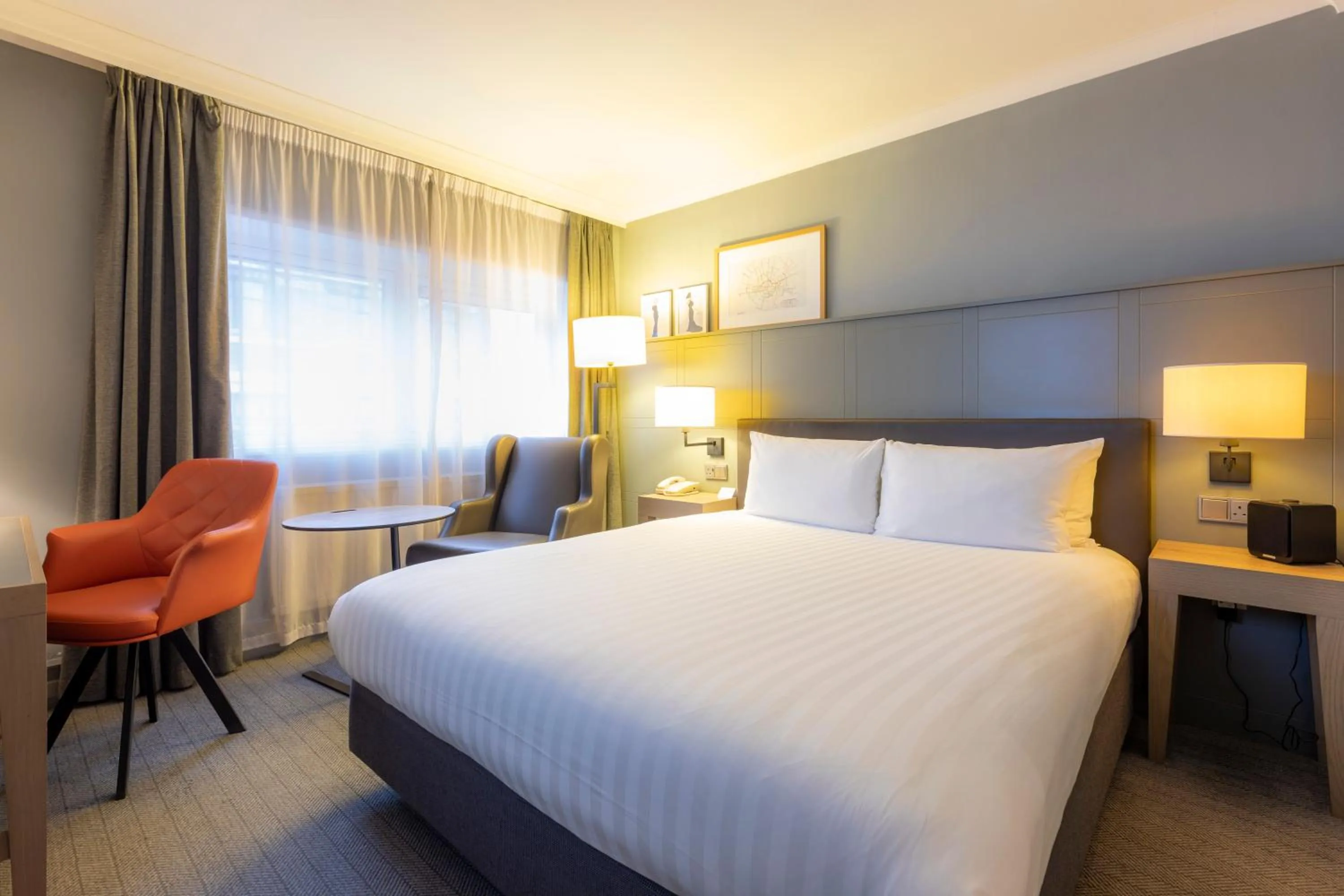 Premium Room in Holiday Inn Edinburgh Zoo by IHG