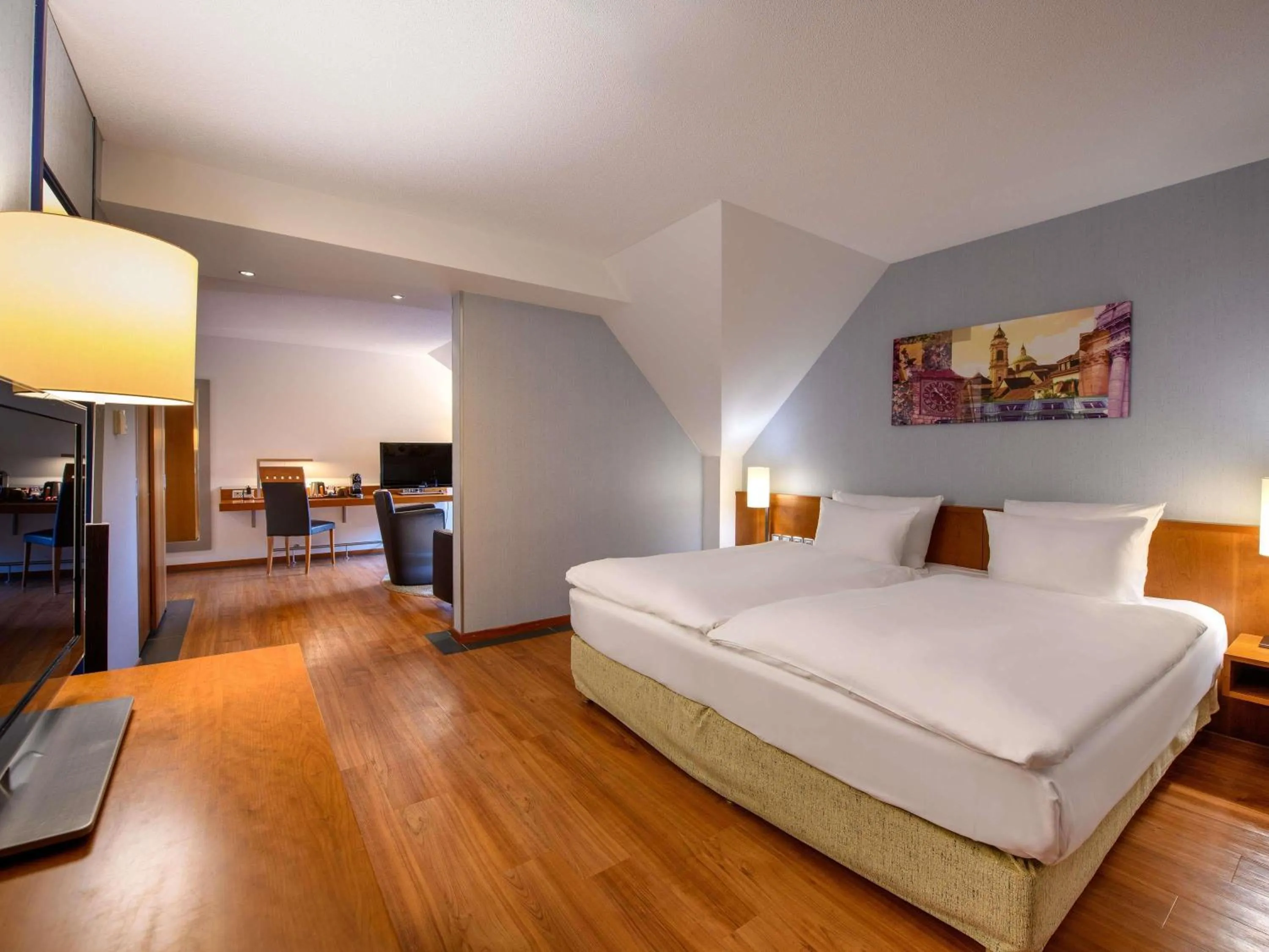 Premium King Room 200x200 in Mövenpick Hotel Egerkingen