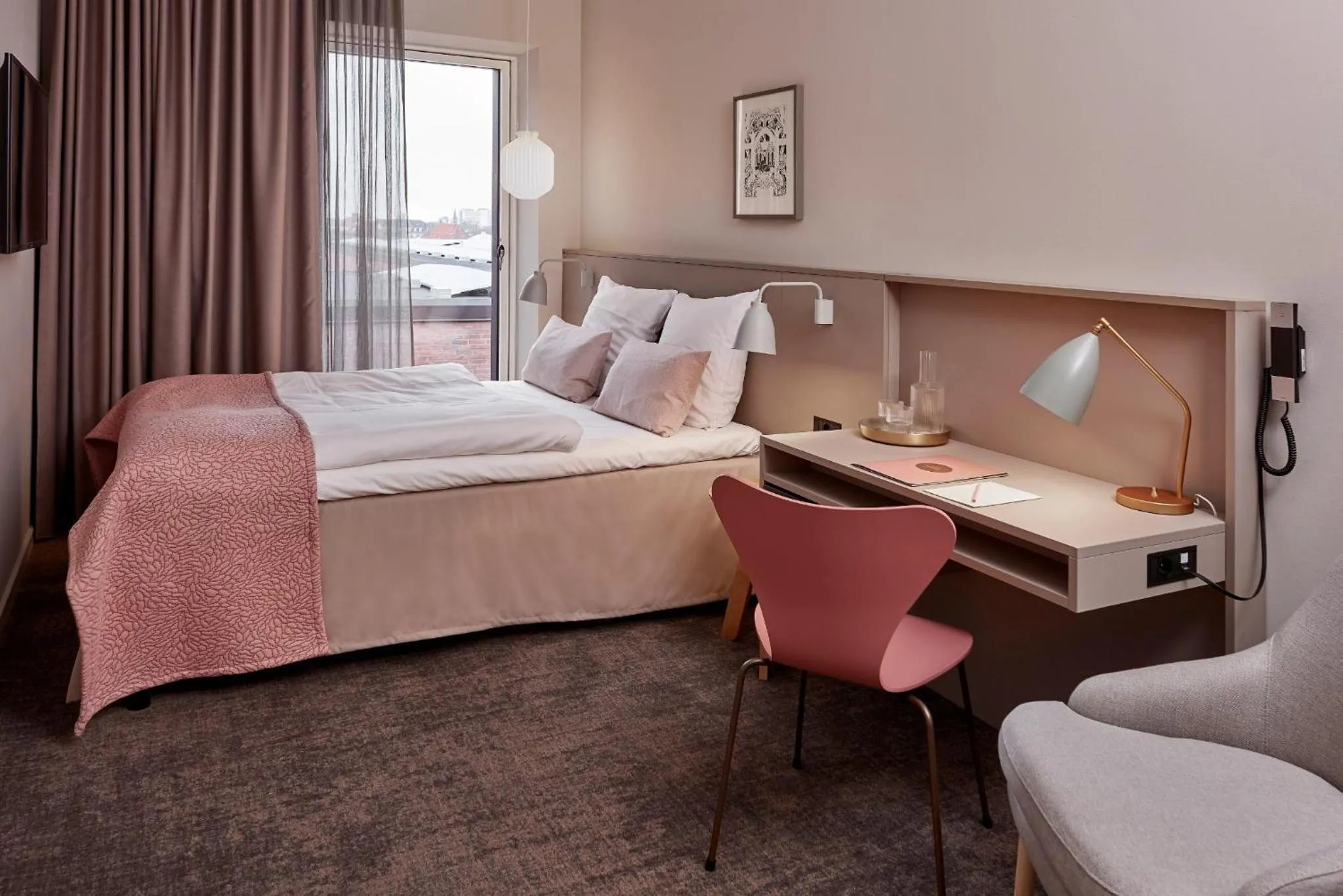 Standard Queen Room in Hotel Odeon