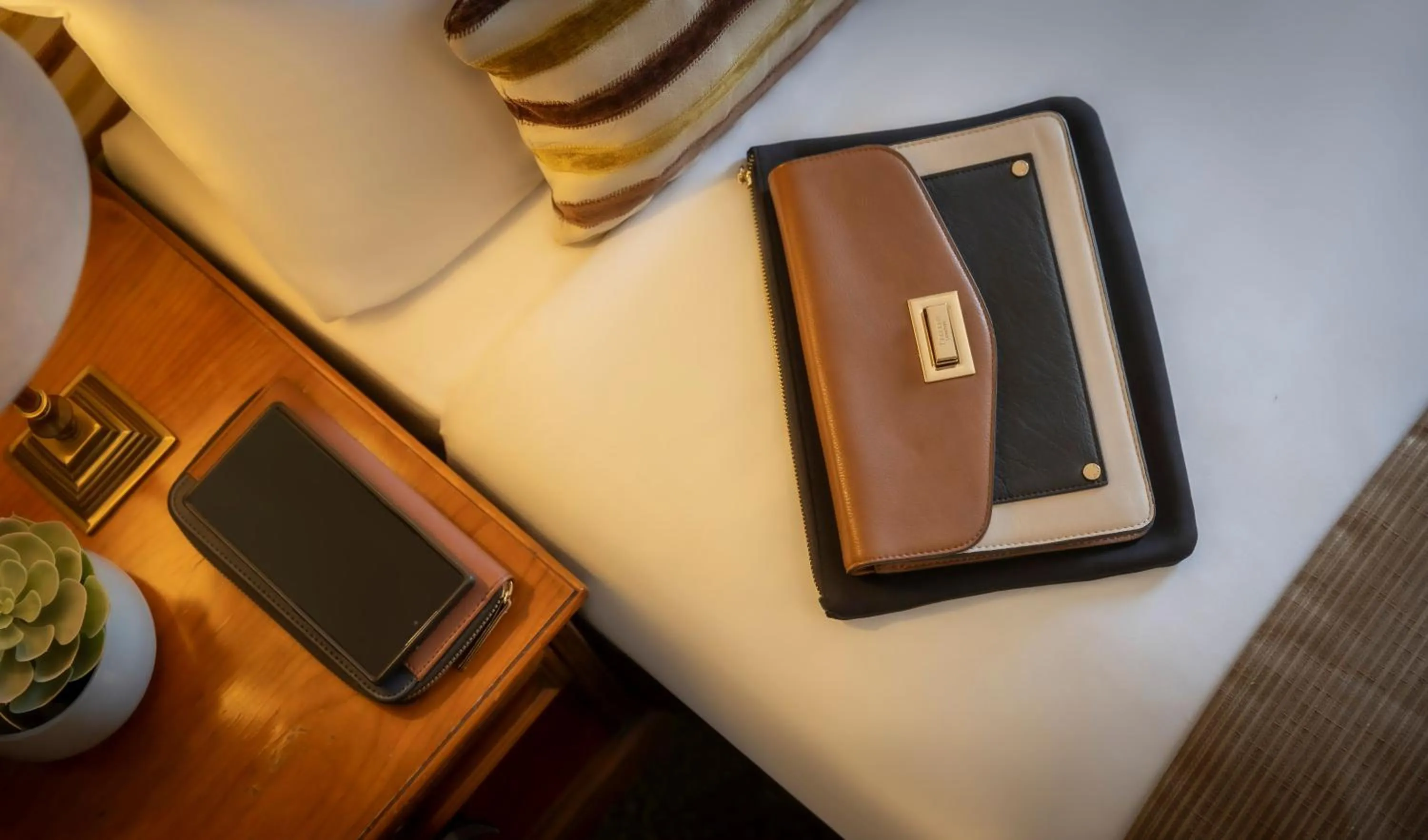 Suite with River View - single occupancy in Court Yard Hotel