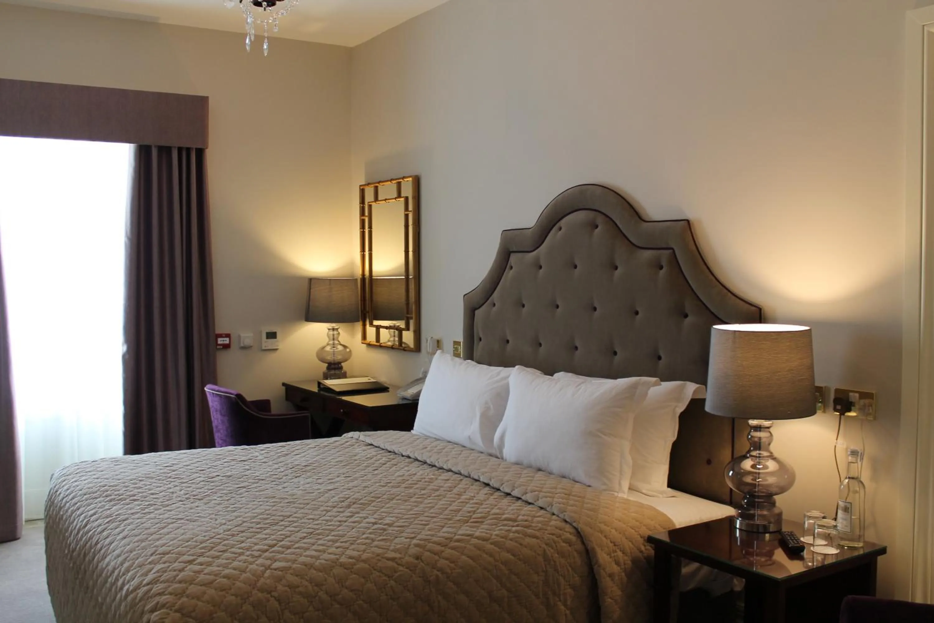 Double or Twin Room - Disability Access in Rushton Hall Hotel and Spa