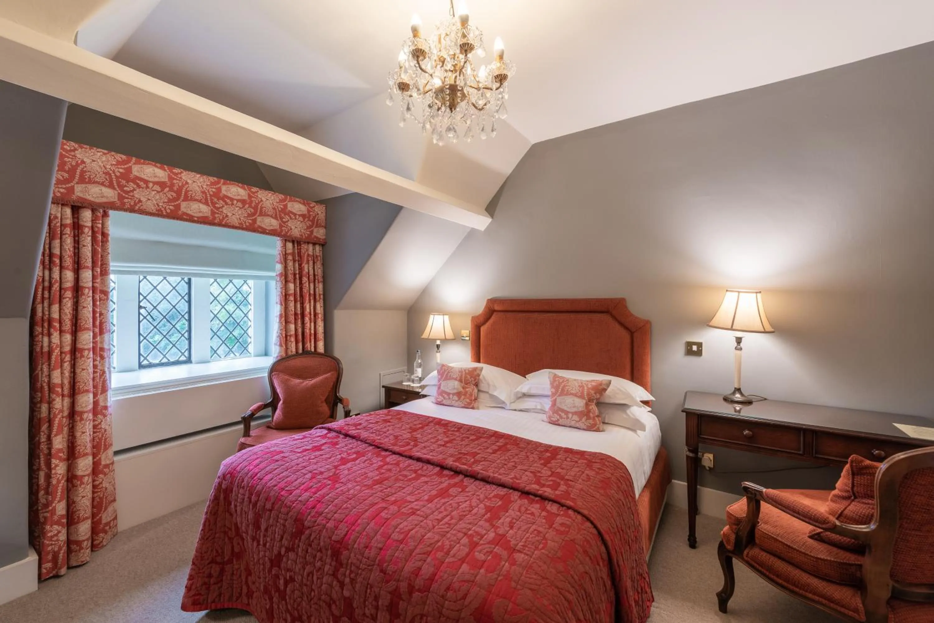 Classic Double Room in Rushton Hall Hotel and Spa