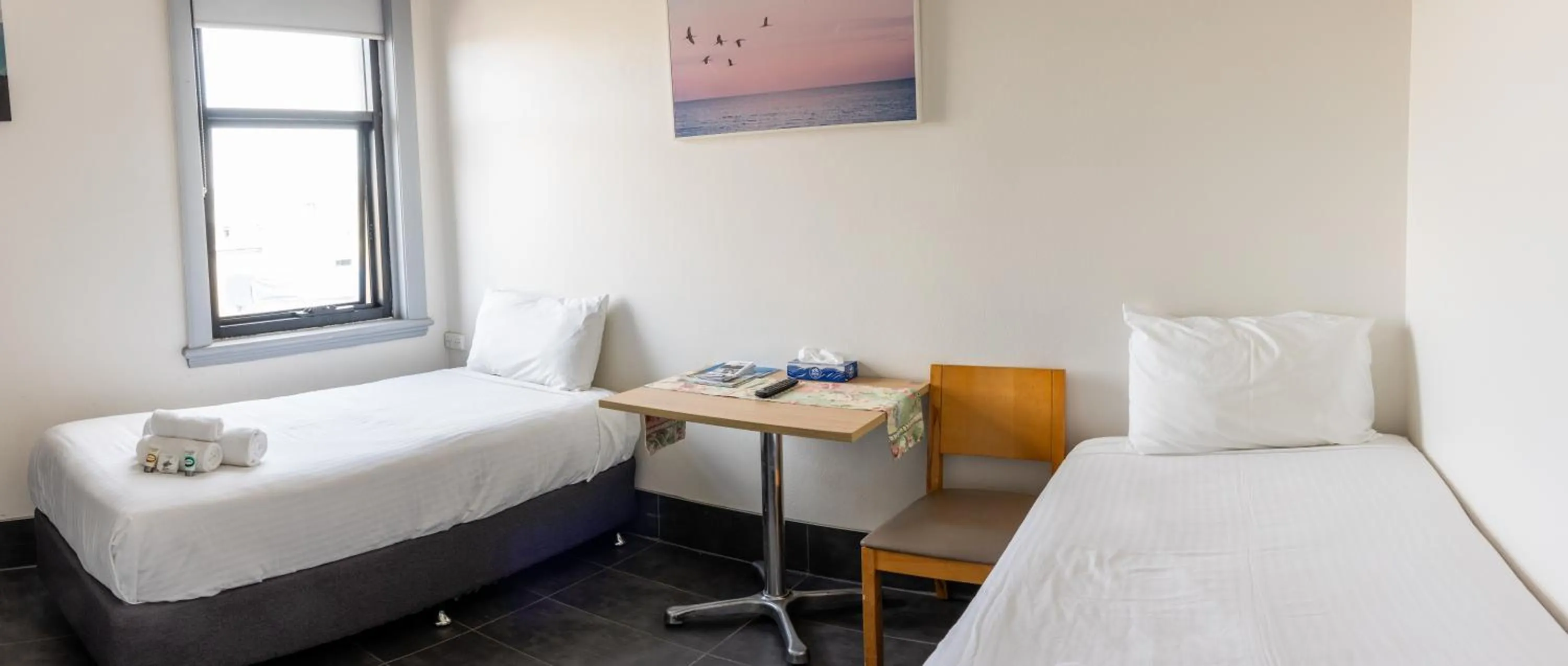 Standard Twin Room in Exchange Hotel Goulburn