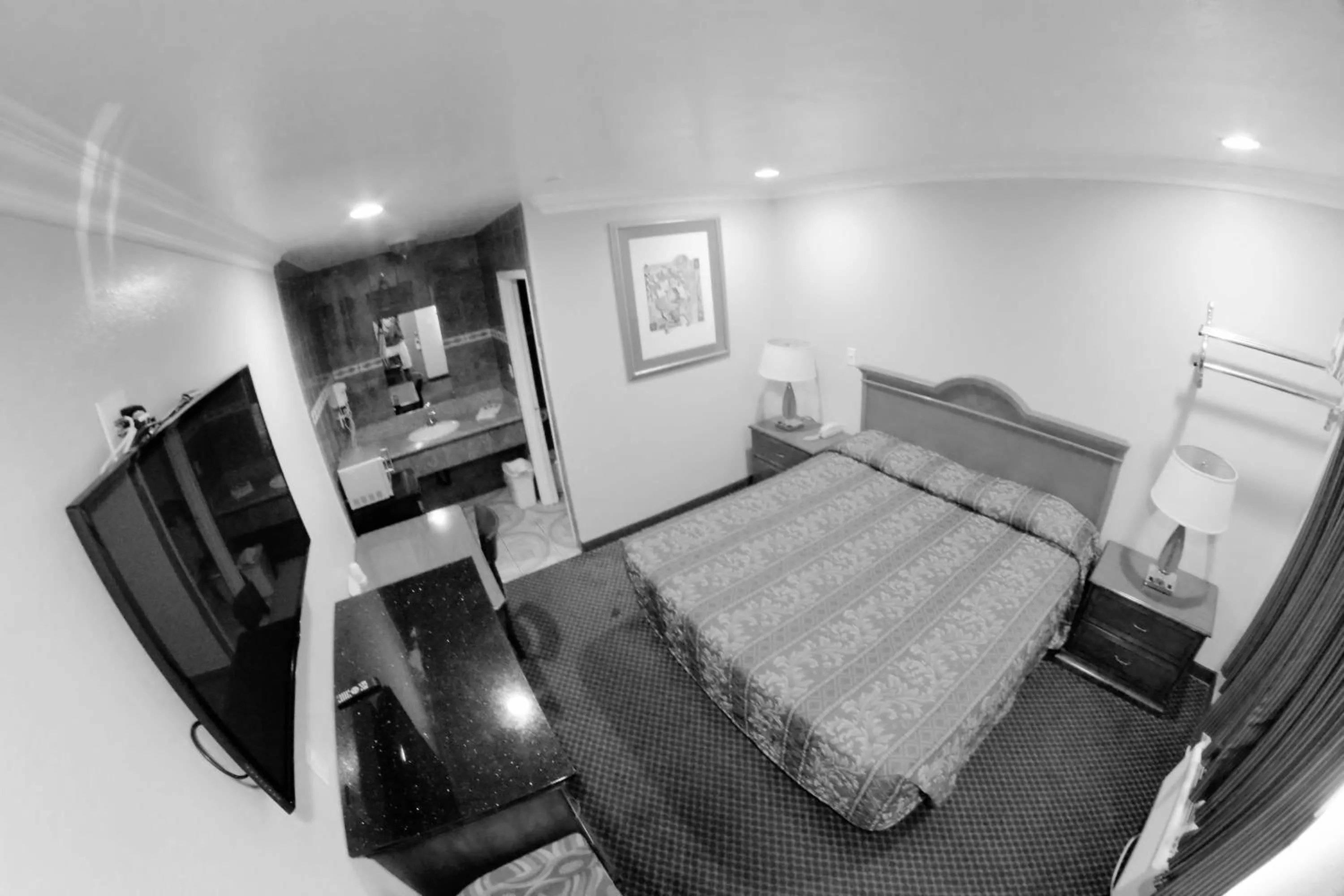 Deluxe King Room in The Palace Inn