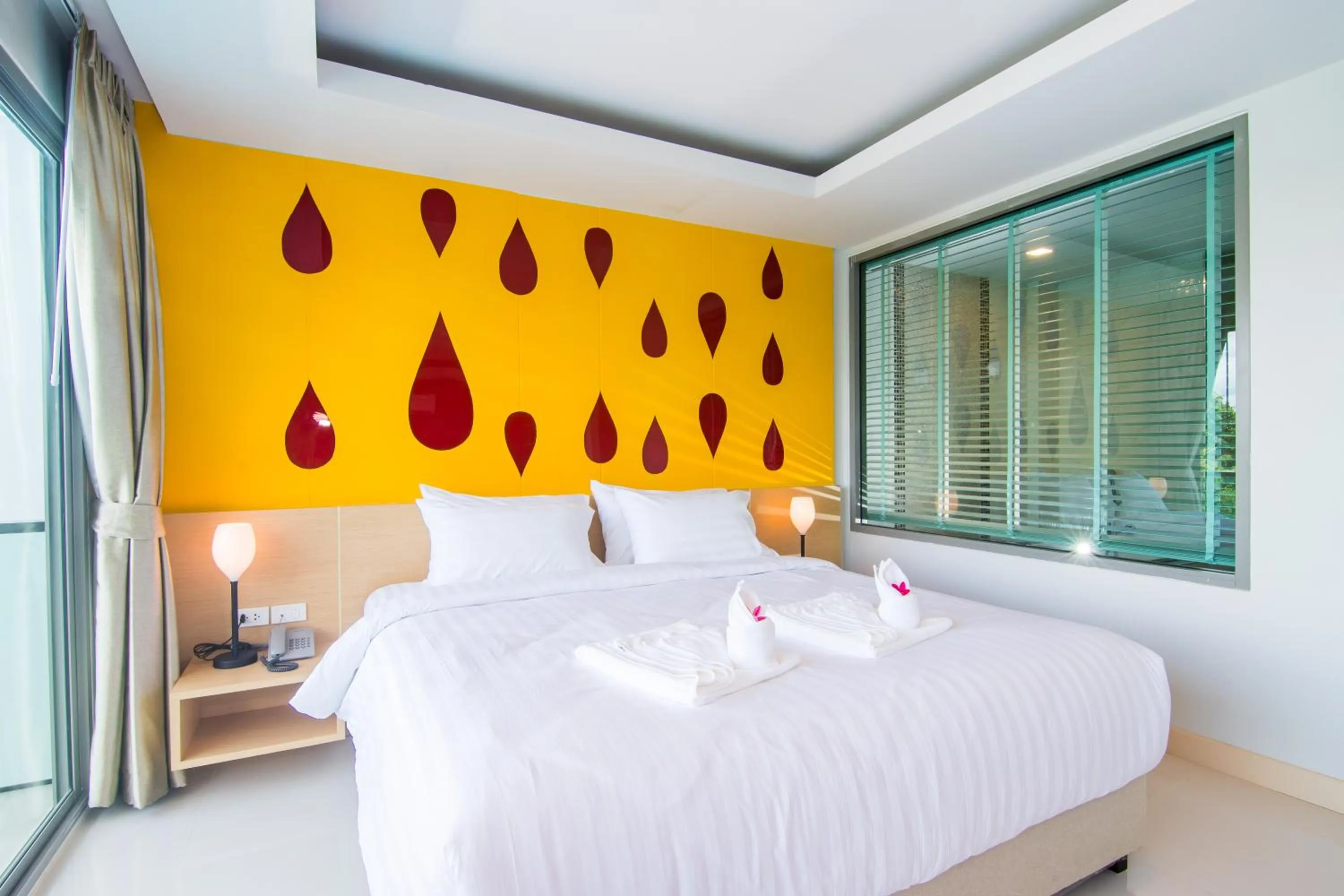 Deluxe King Room in The Peak