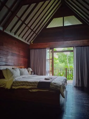 Suite Room in Village Above The Clouds