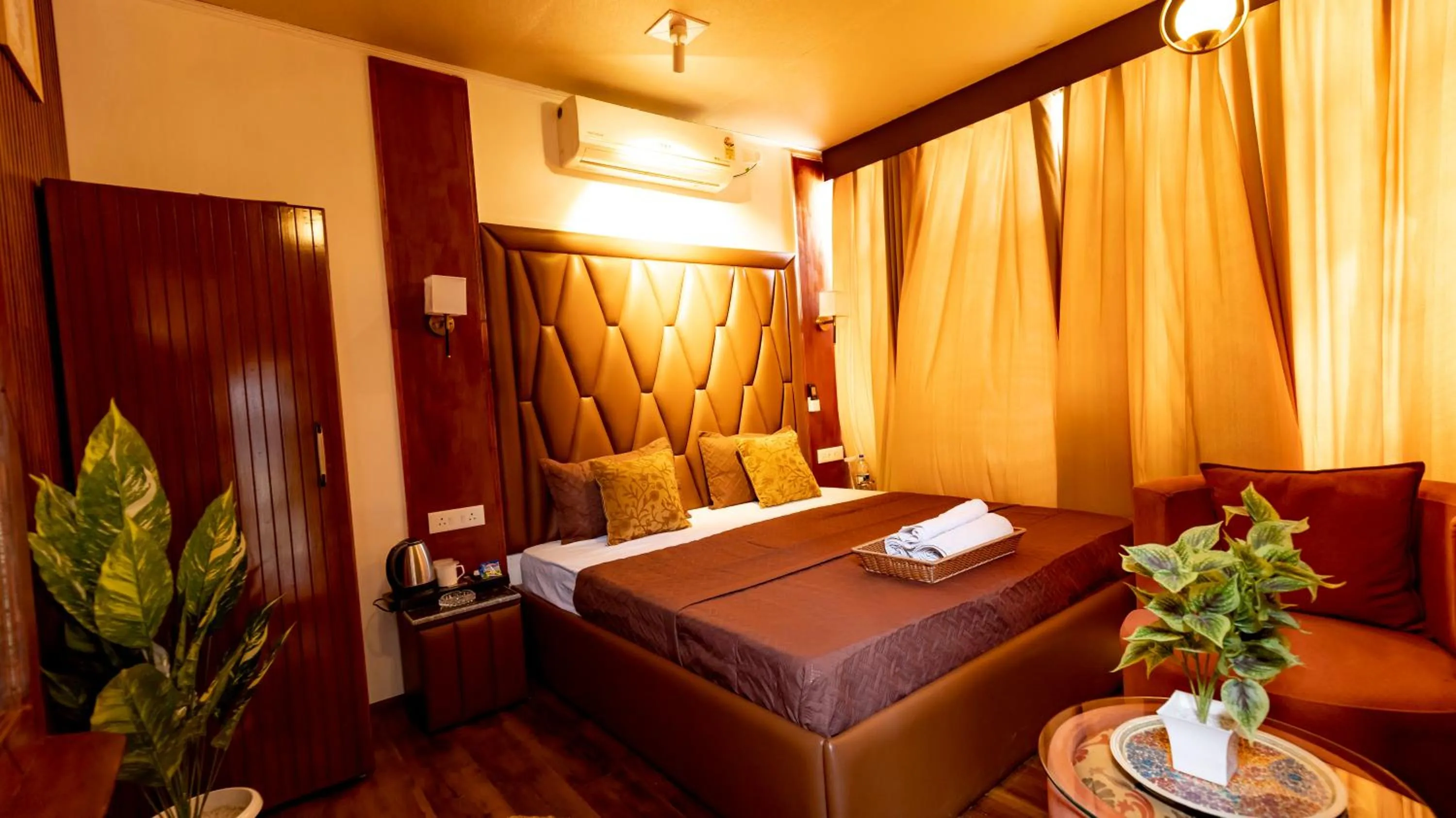 Deluxe Room in Walisons Peace Resort