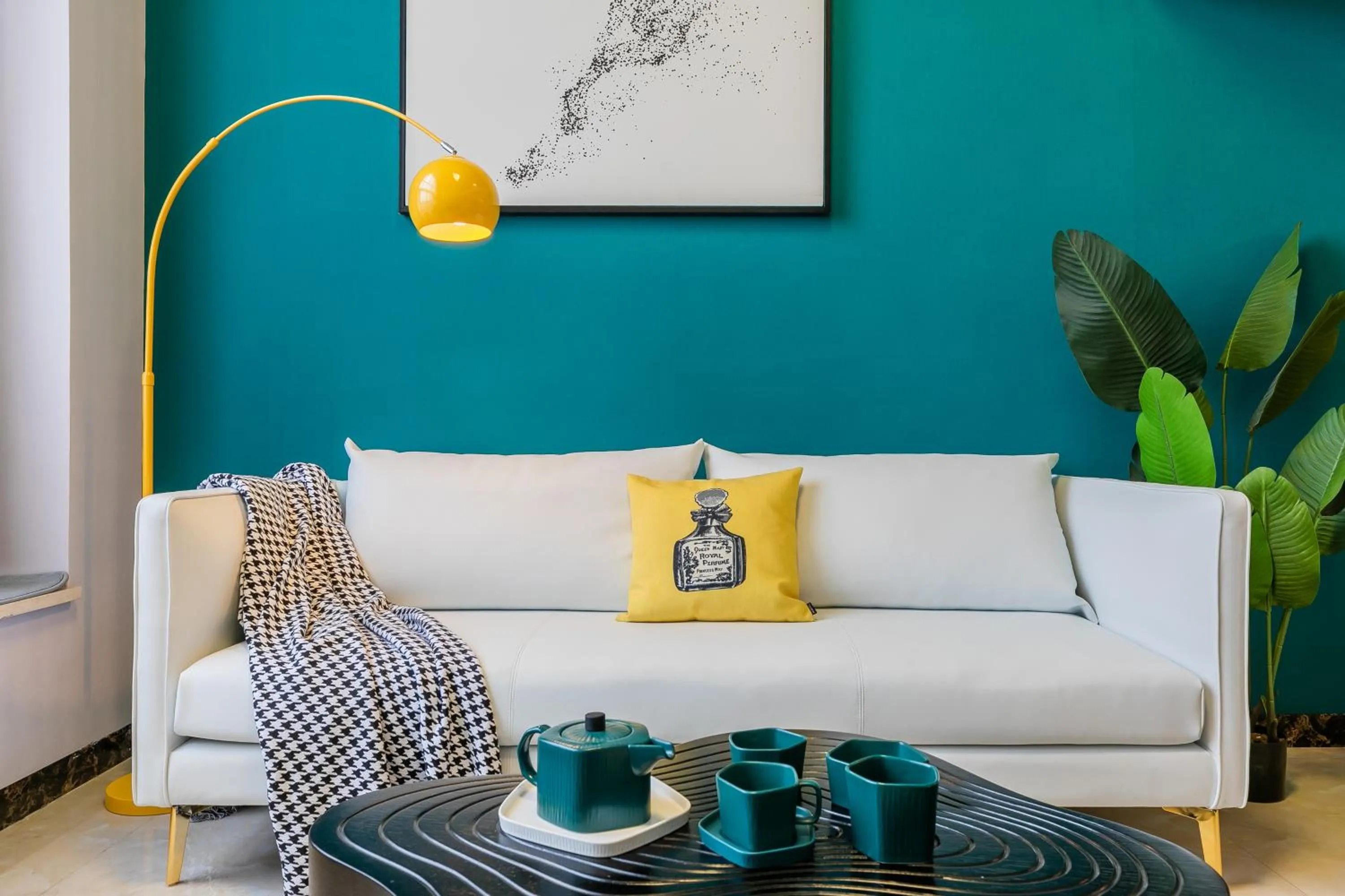 Duplex Two-Bedroom Apartment in Lavender Apartment Branch