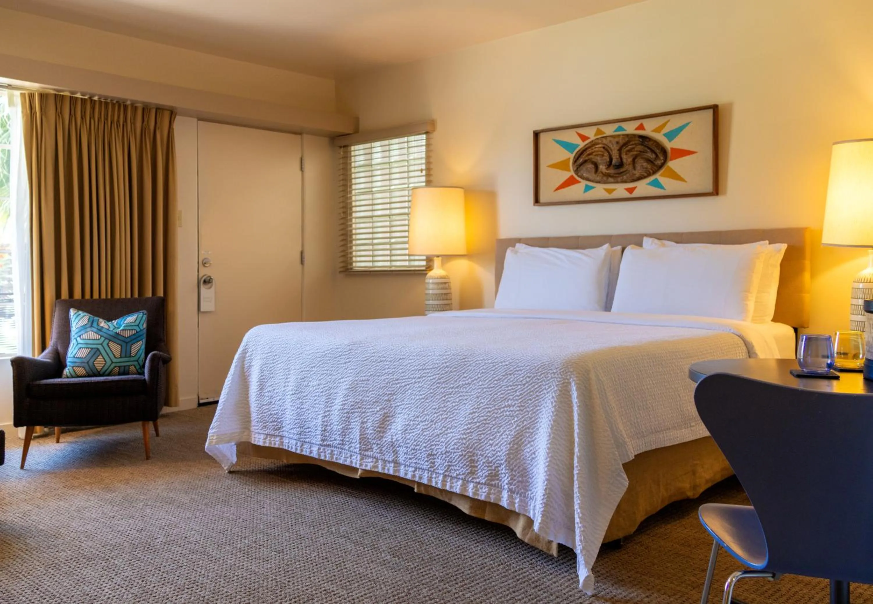 King Room with Pool View in The Hideaway - 21 and Over