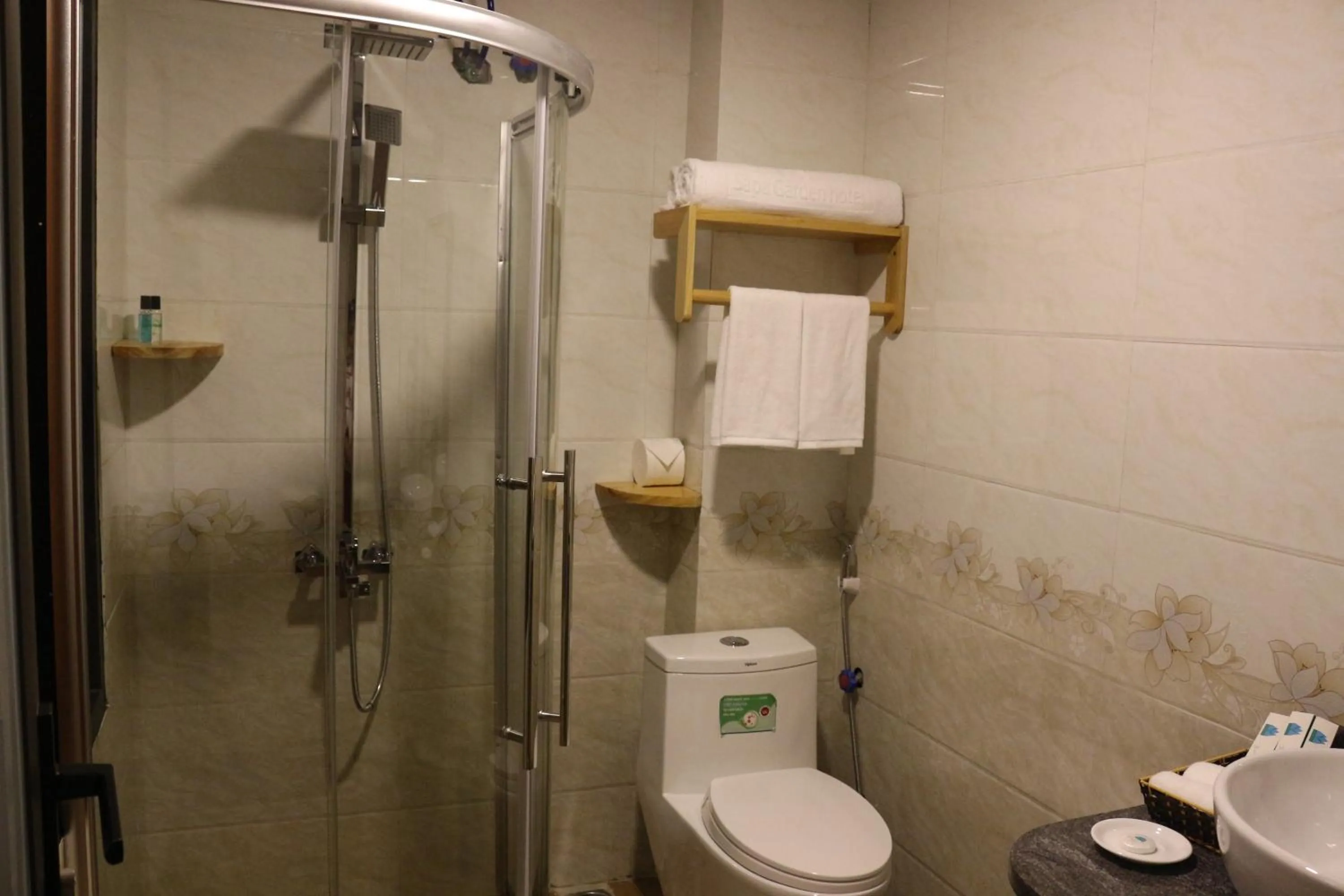 Deluxe Double Room with Balcony in Sapa Garden Hotel