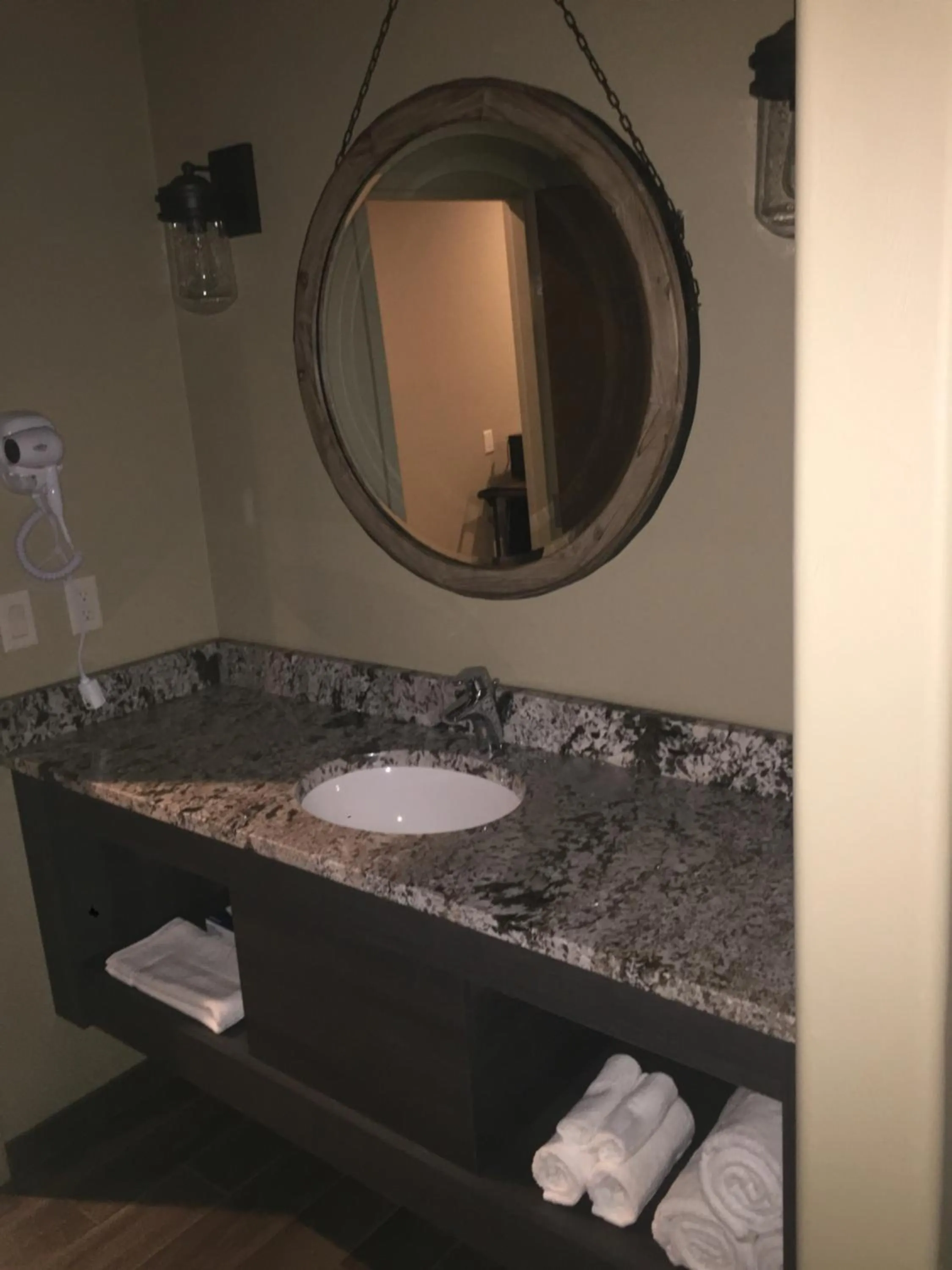 King Room in Canyon Country Lodge