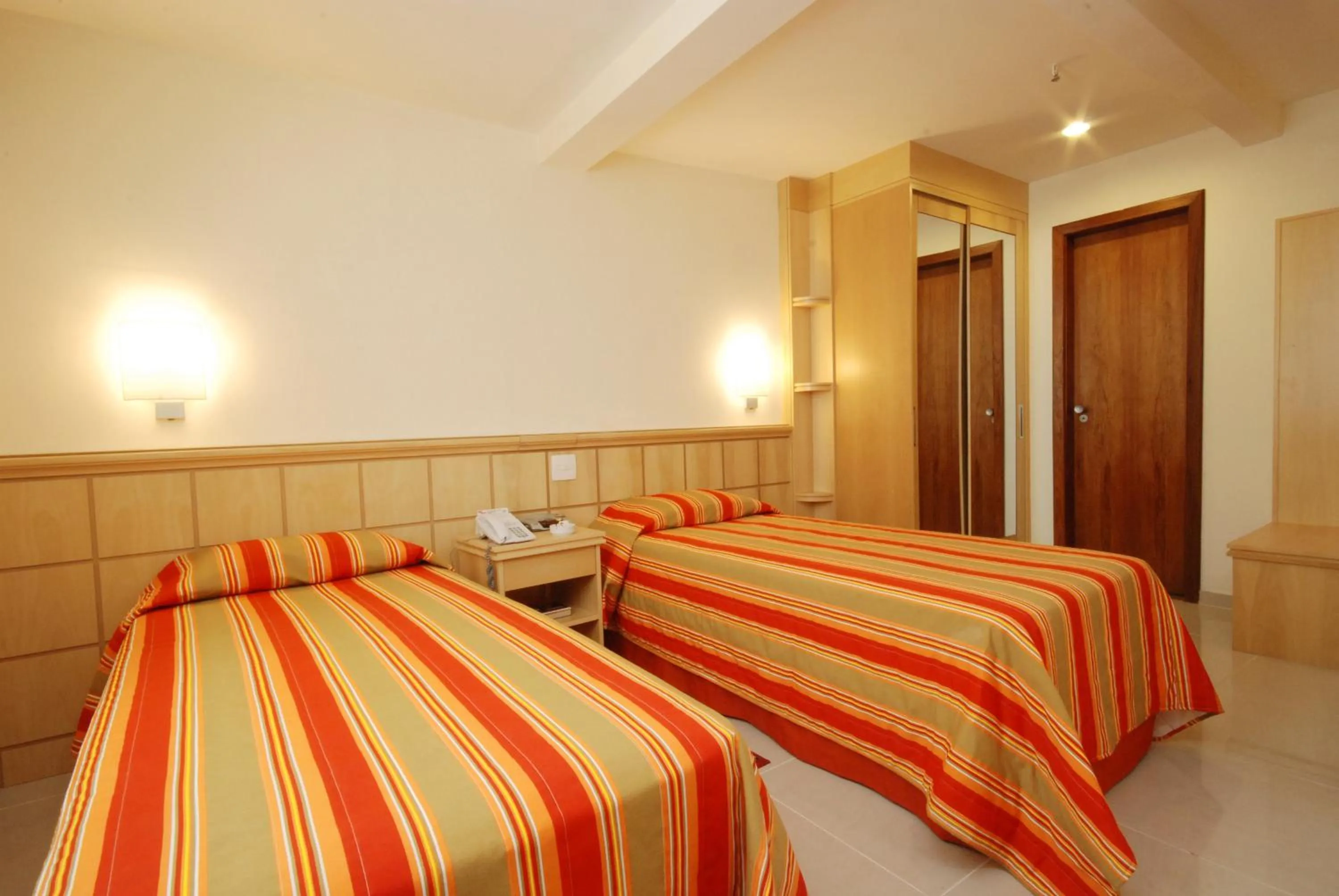 Standard Twin Room in Hotel Atlântico Copacabana