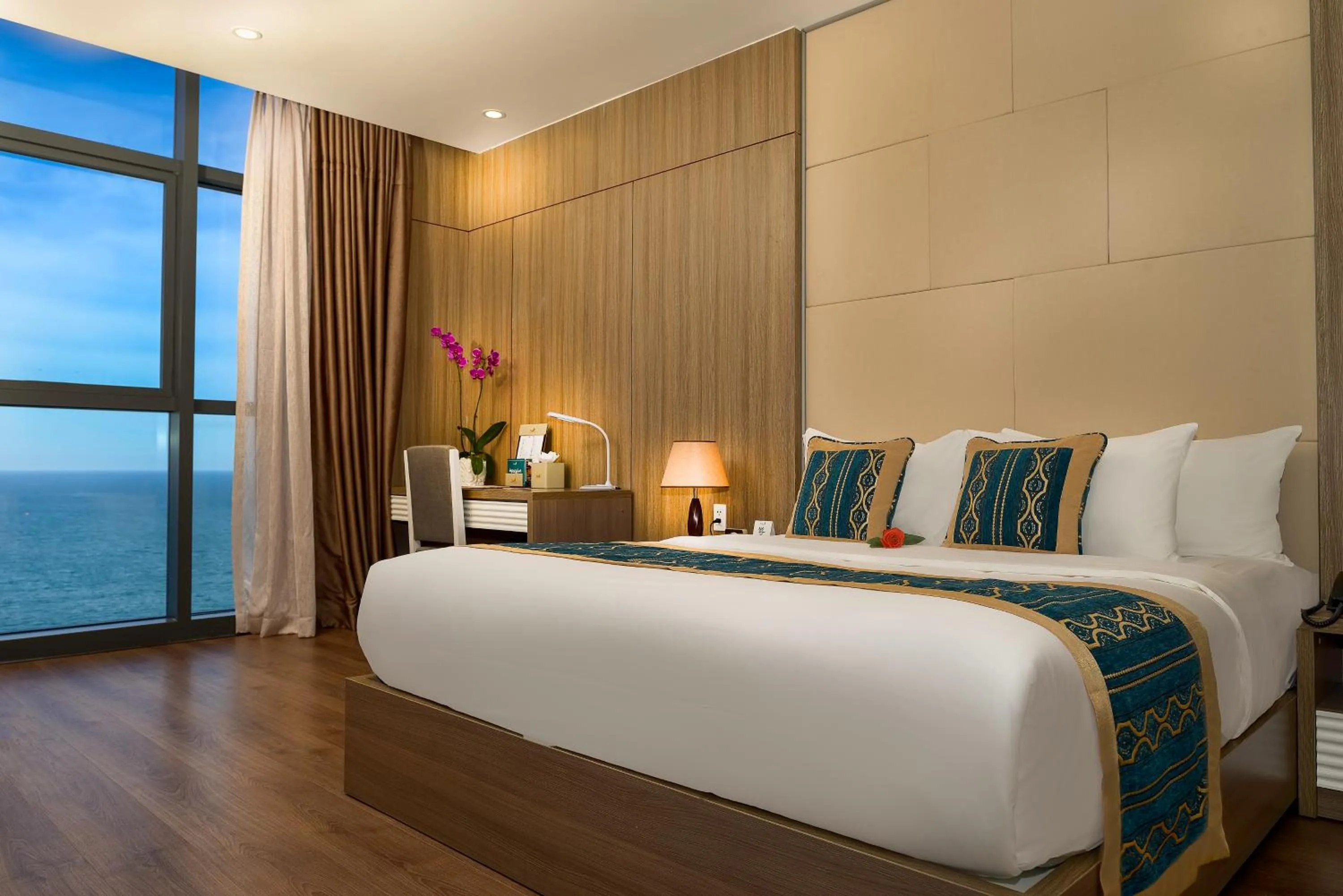 Suite with Sea View in The Nalod Da Nang