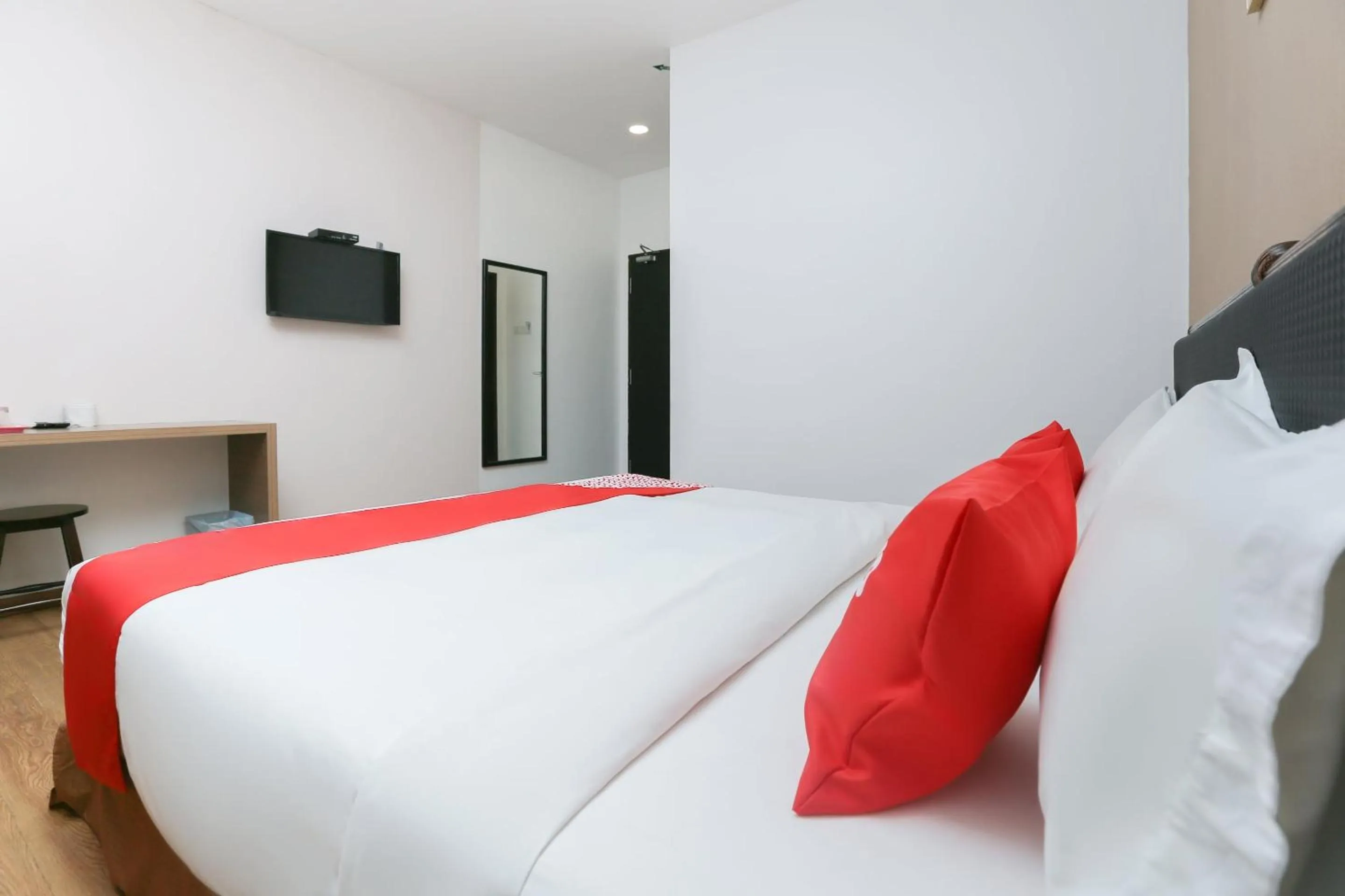 Standard Double Room in OYO 89915 East Mount Hotel