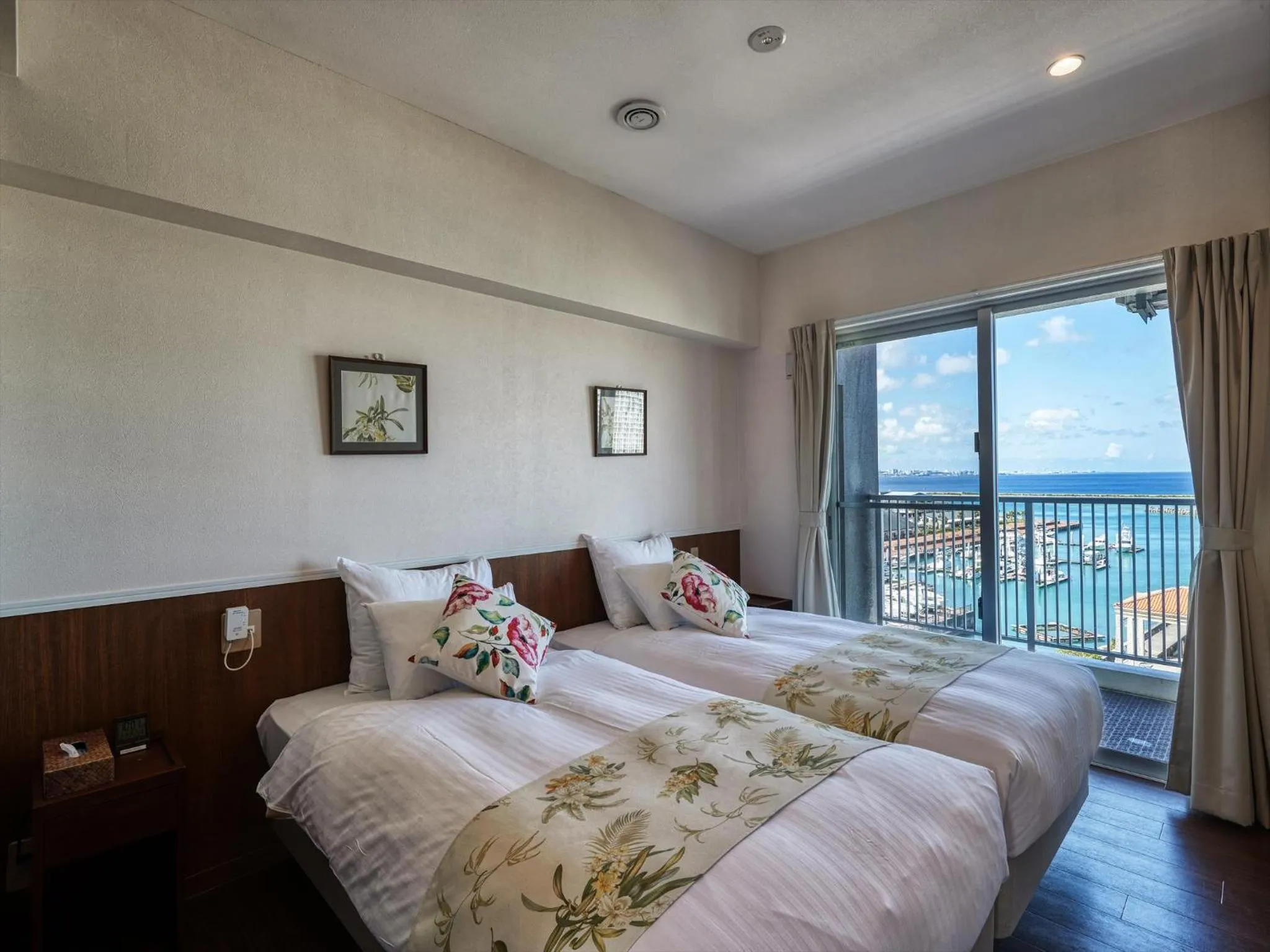 Family Suite in Seaside Condominium Rana Chatan