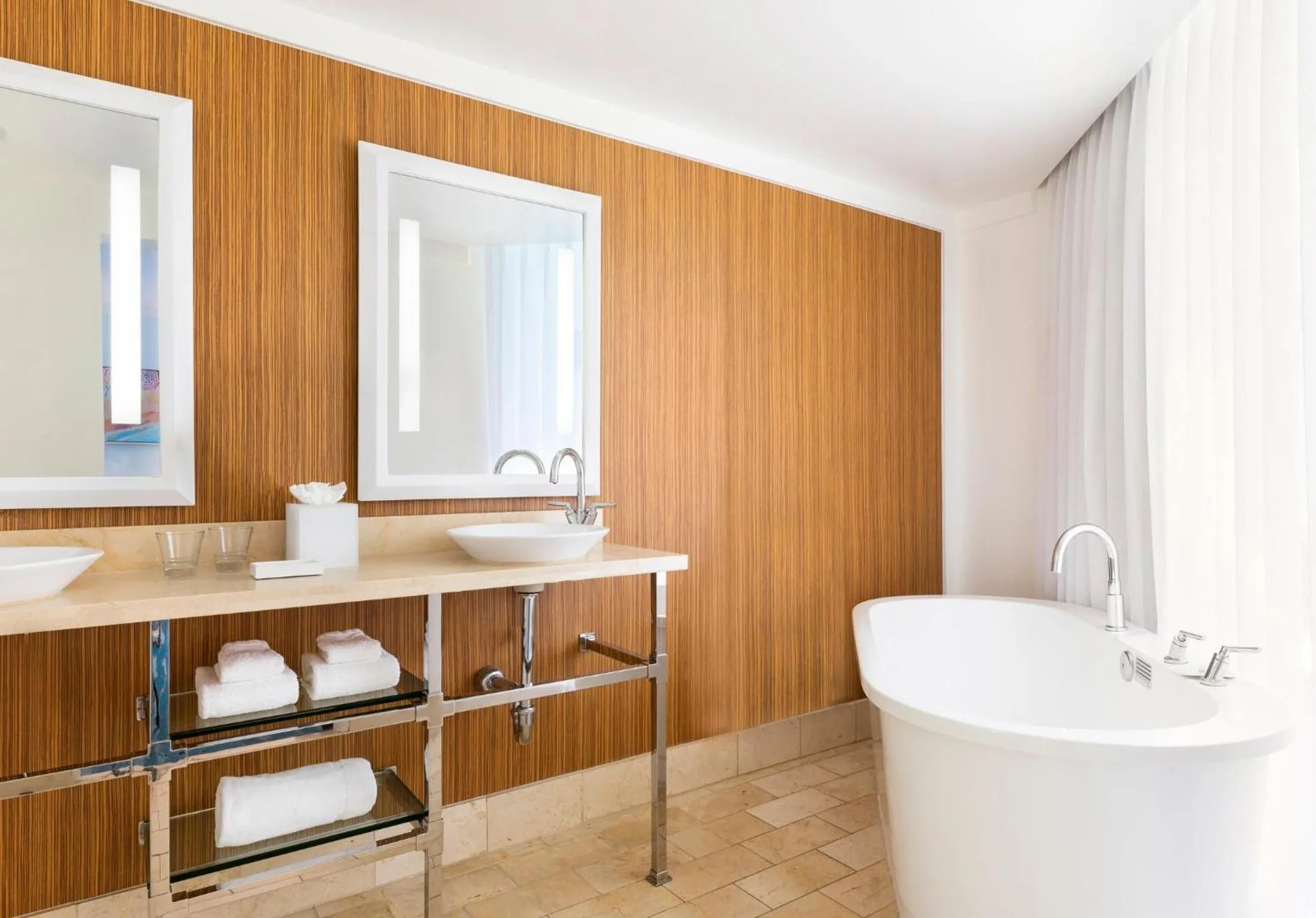 Premium Room with Two King Beds in Riviera Resort Palm Springs