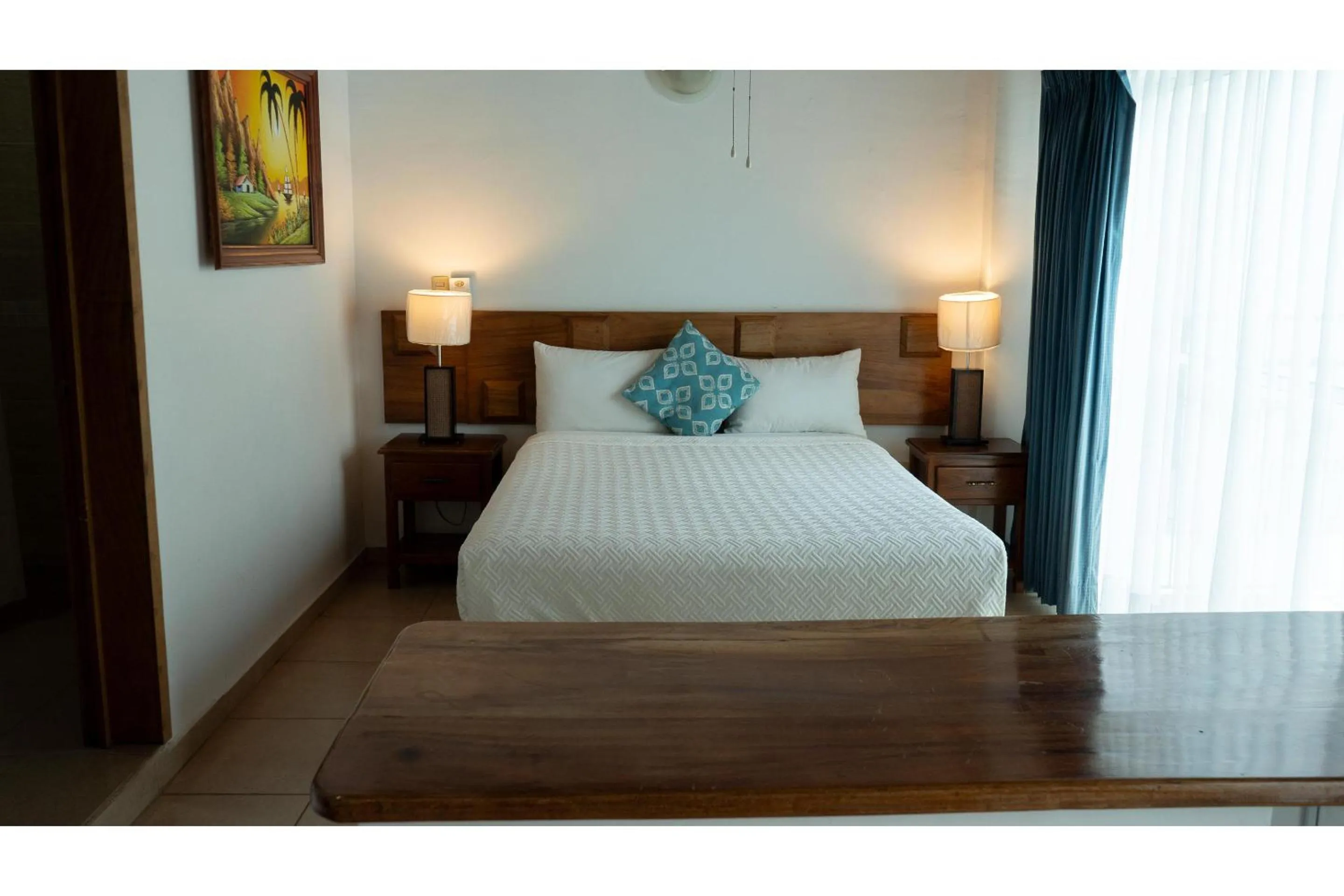 Standard Double Room in Capital O La Joya Del Lago