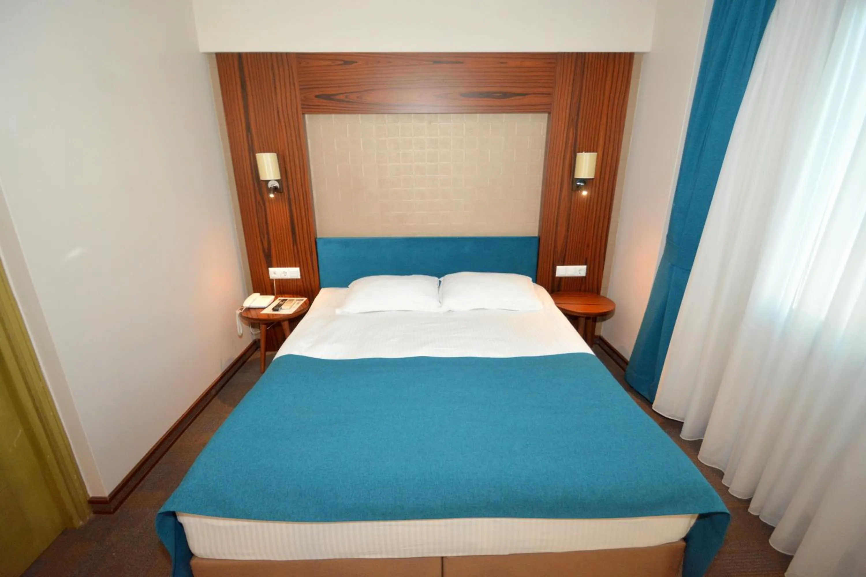Single Room in Istankoy Hotel