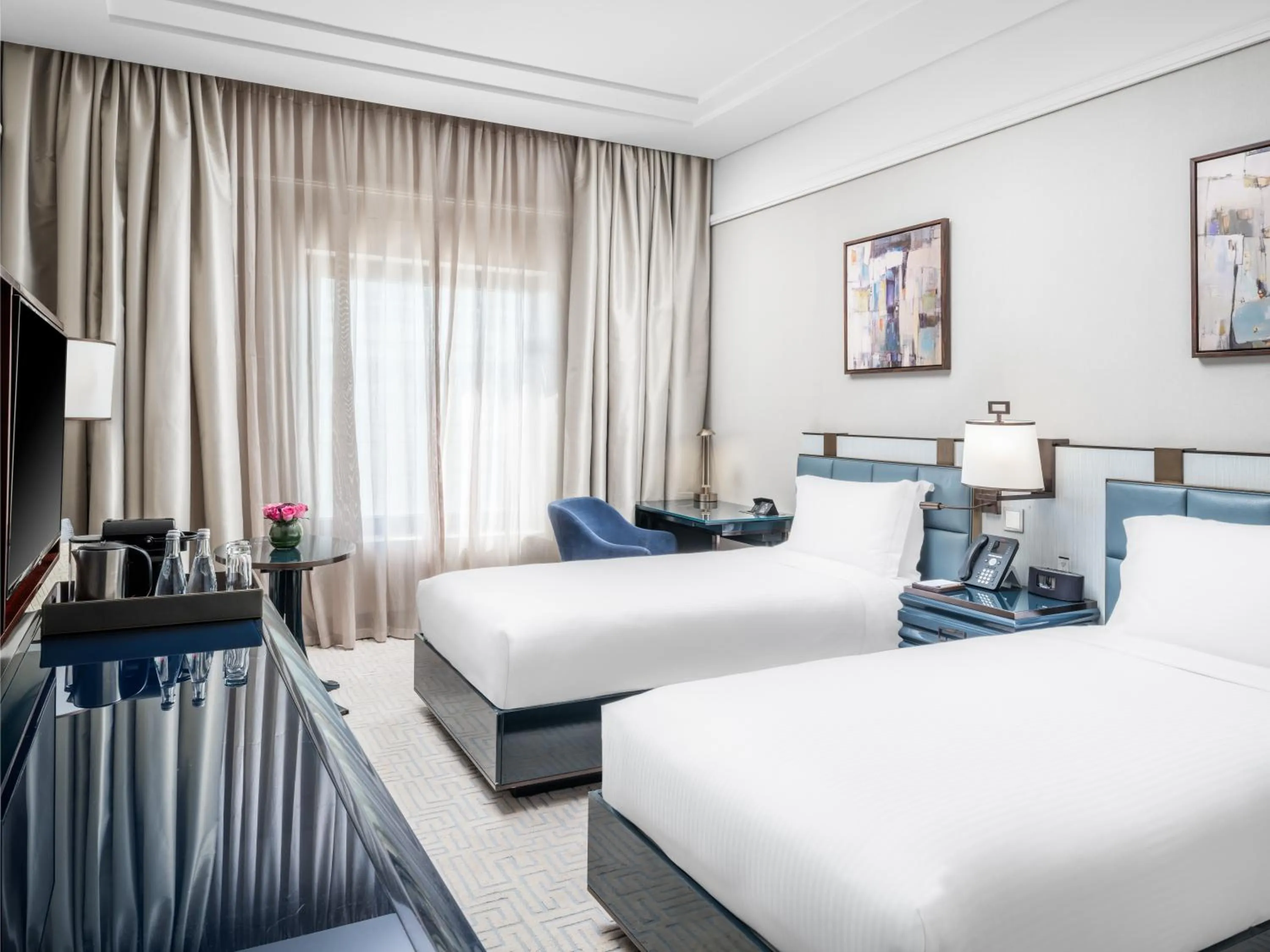 Twin Room in The Hotel Galleria Jeddah, Curio Collection by Hilton