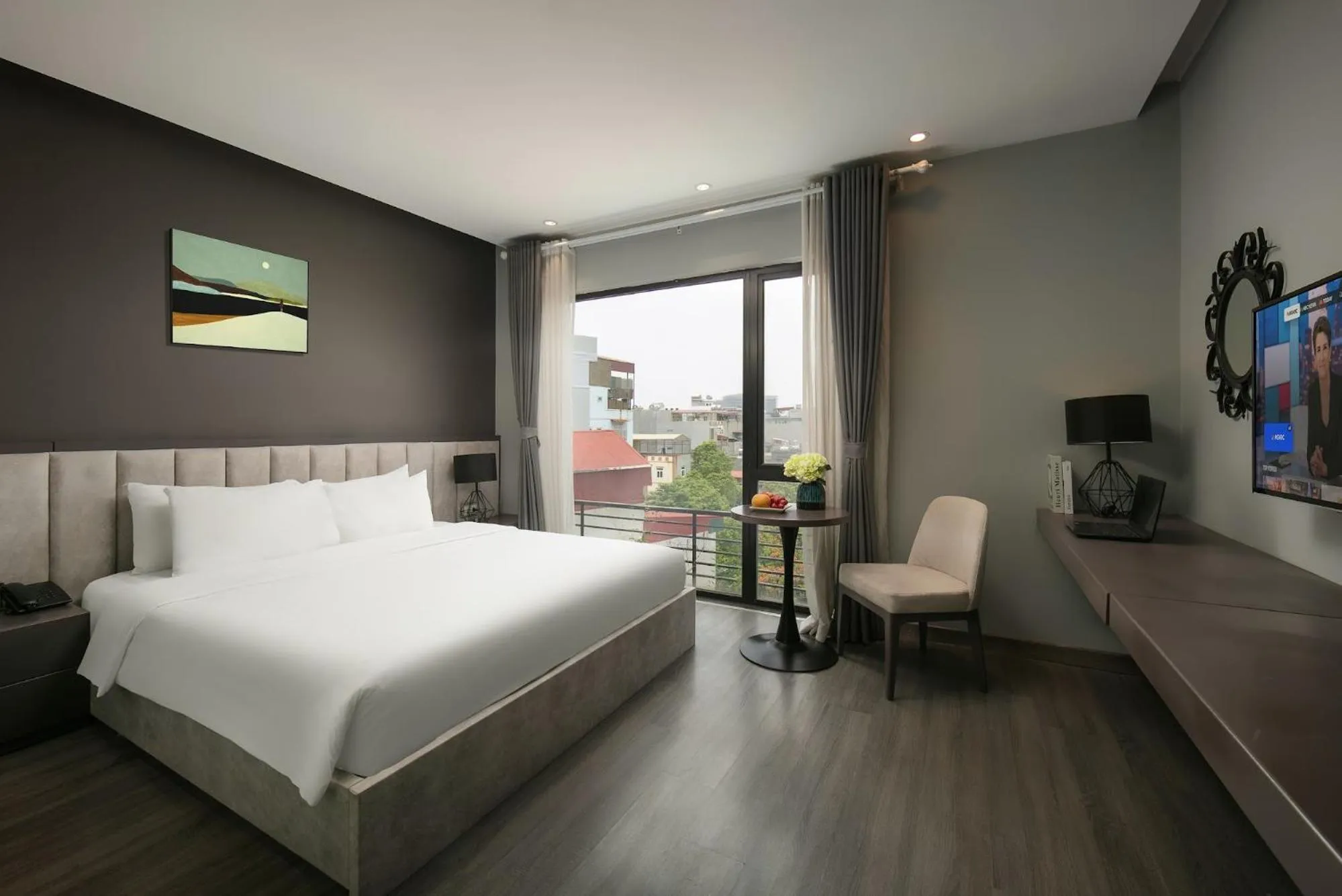 Deluxe Double Room in Hanoi Ping Luxury Hotel