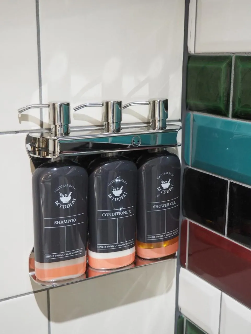 Standard Queen Room in Hotel Indigo - Cardiff by IHG