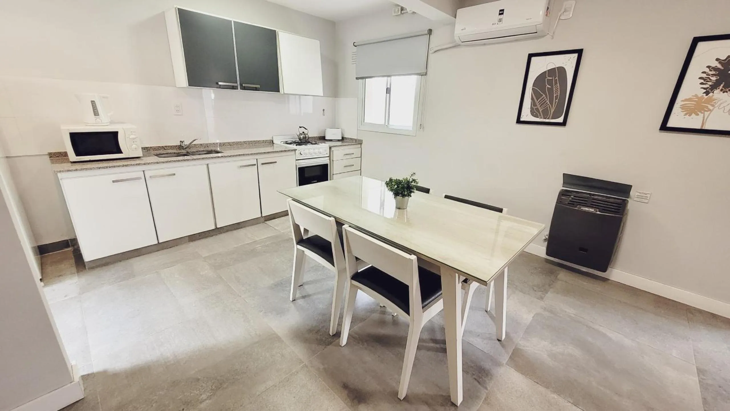 One-Bedroom Apartment (4 Adults) in Soltigua Apart Hotel Mendoza