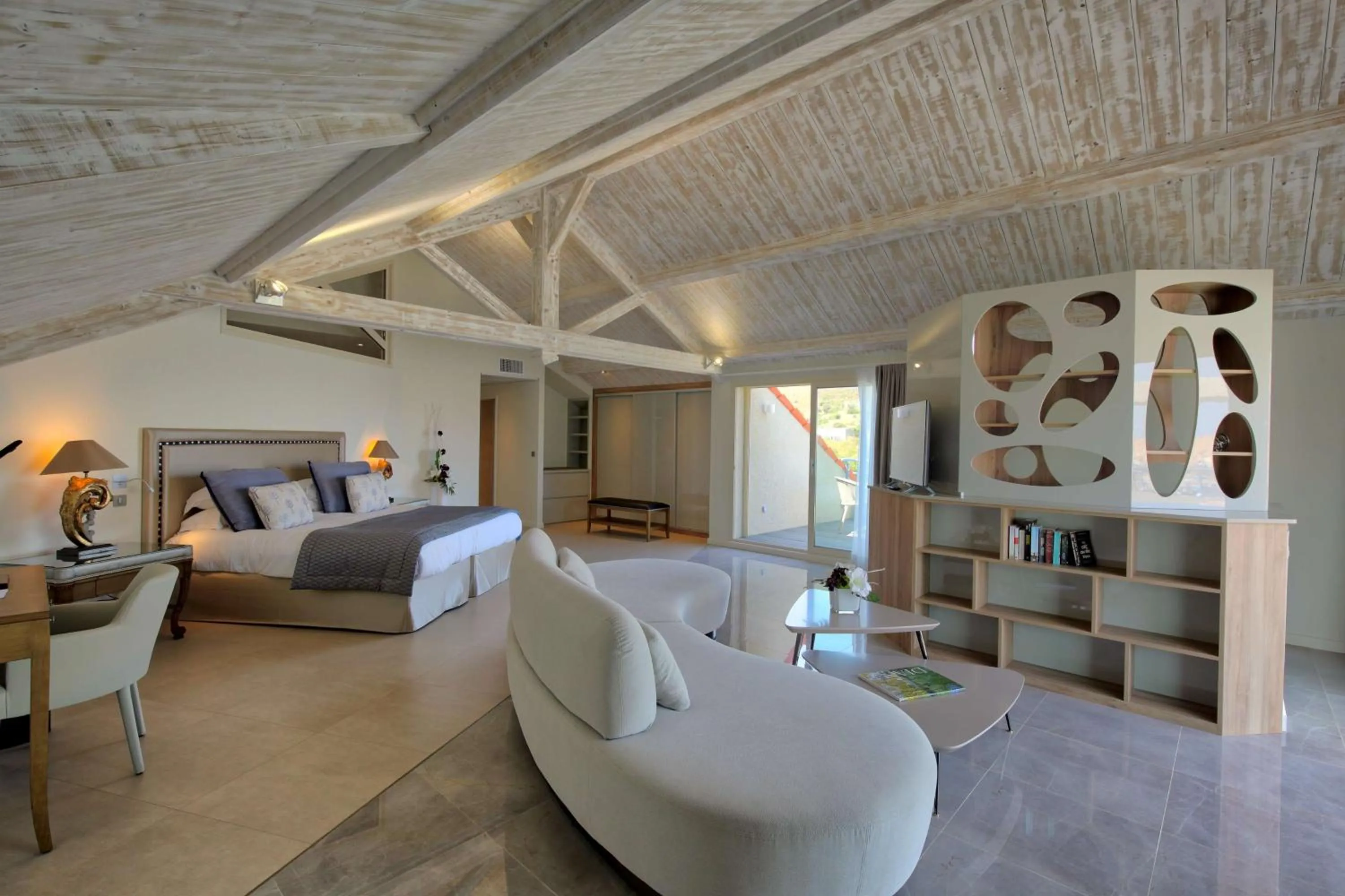 Prestige King Room with Panoramic View in Best Western Premier Santa Maria