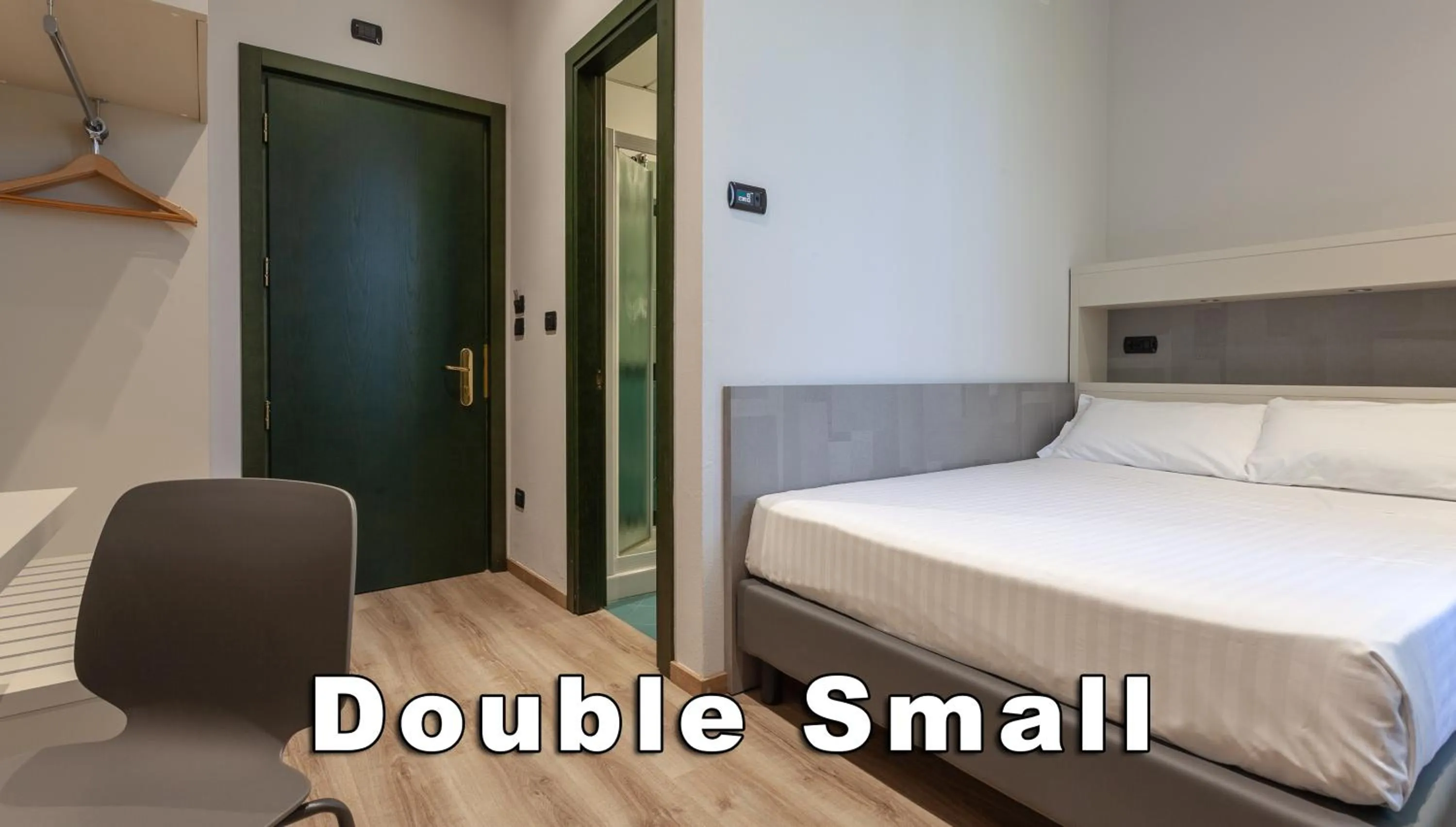 Small Double Room - single occupancy in Hotel Da Vinci