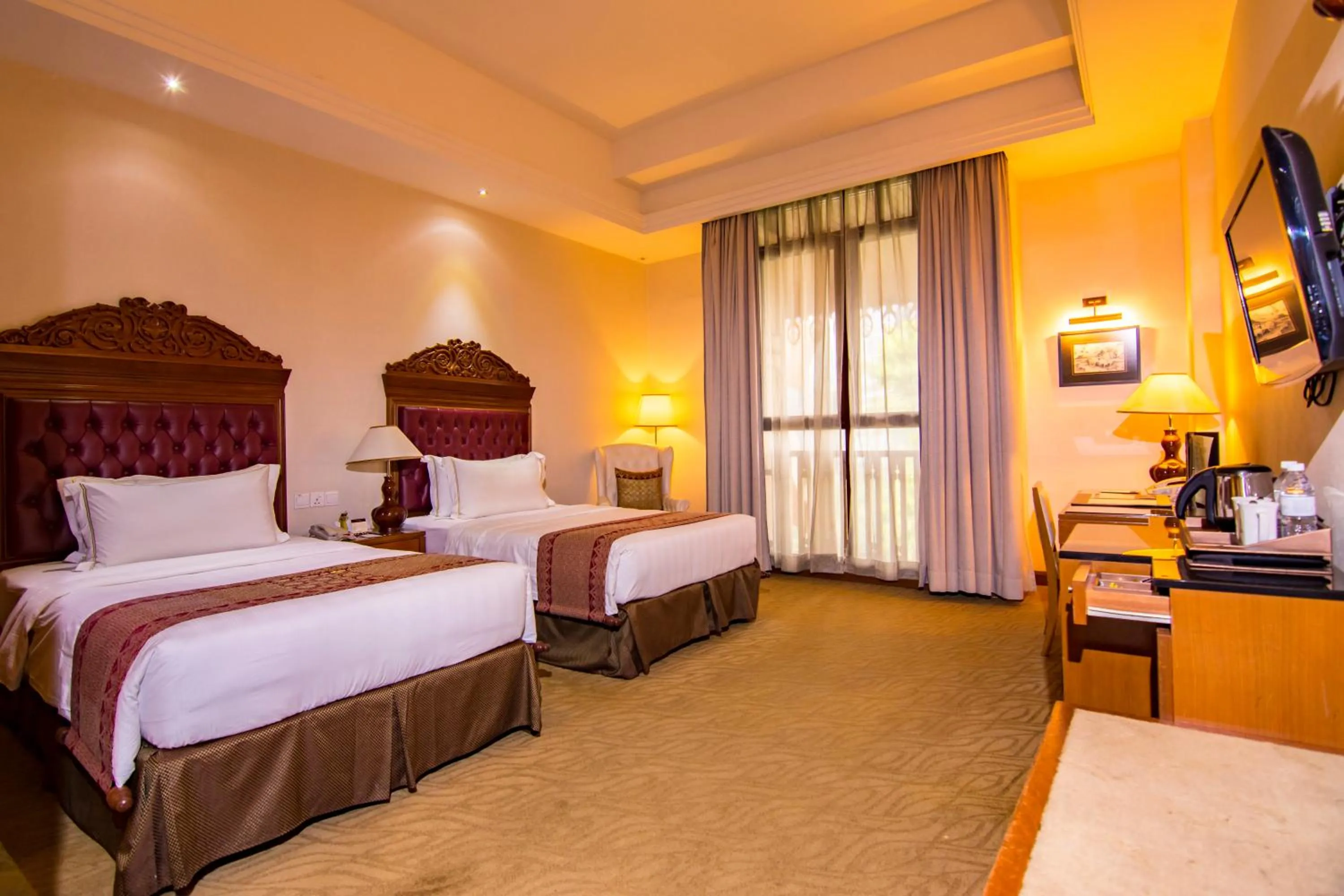 Deluxe Twin in Royale Chulan Kuala Lumpur