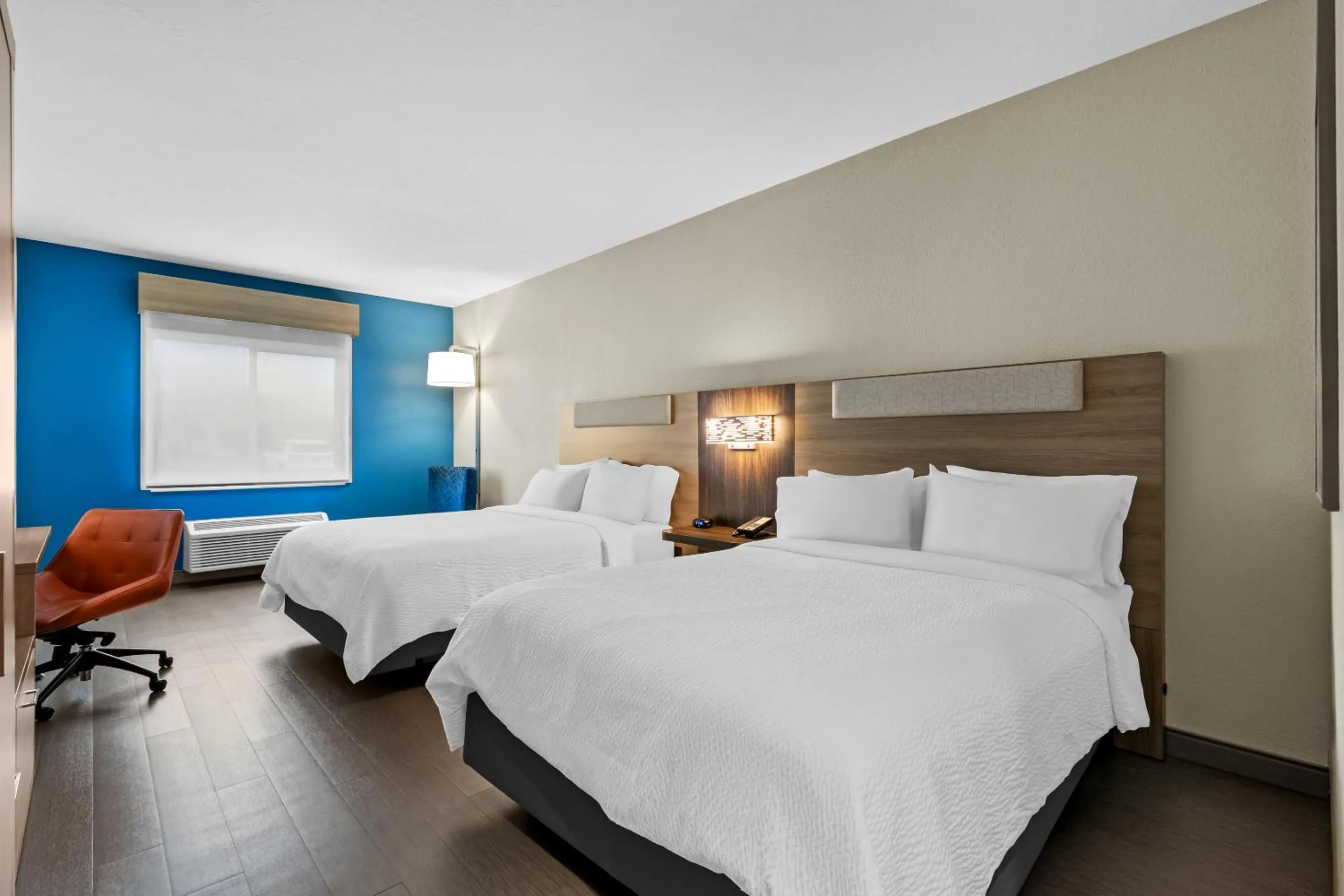 Standard Queen Room with Two Queen Beds - Pet Friendly in Holiday Inn Express Ogden by IHG