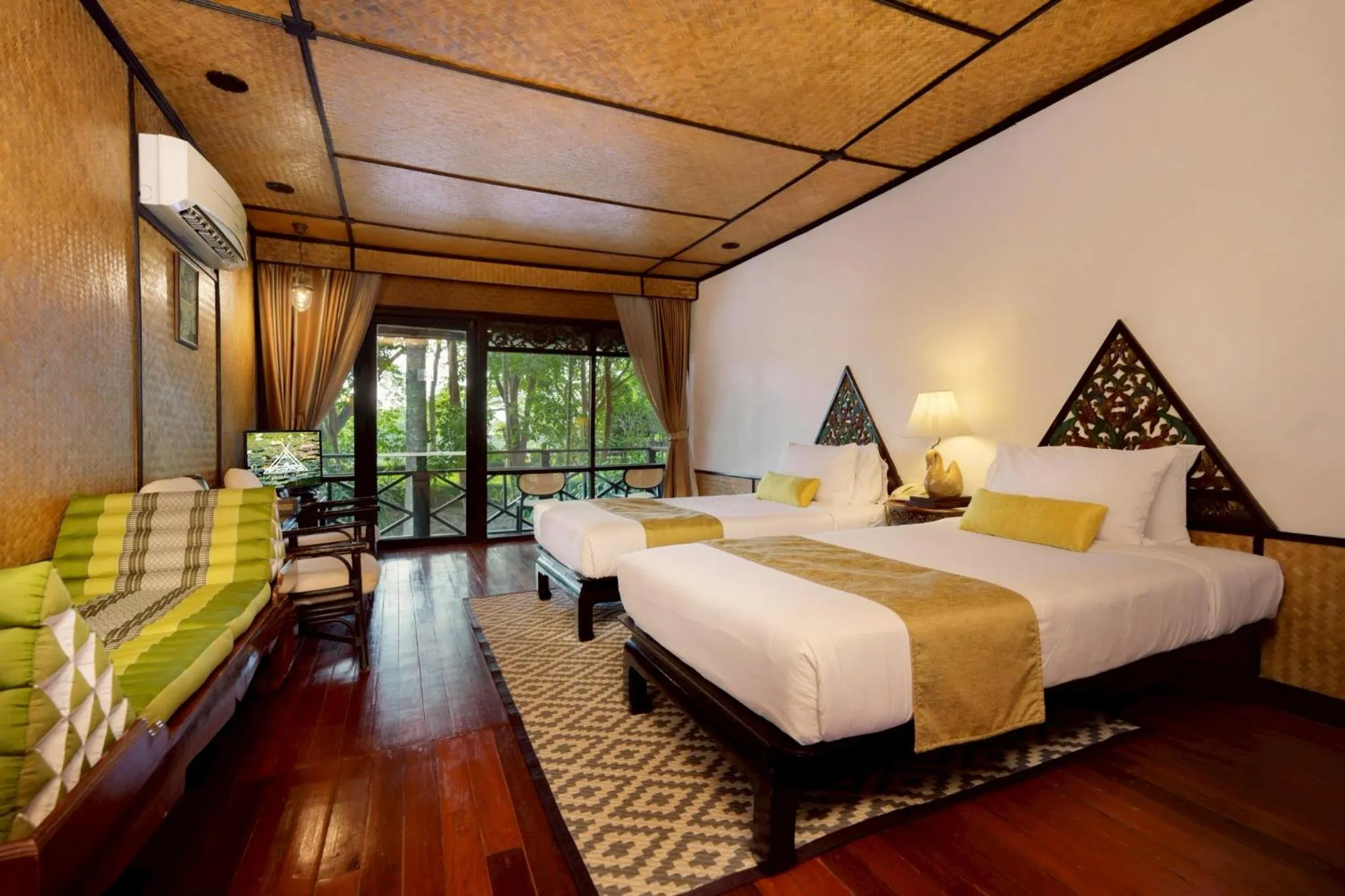 Superior Balcony in Lampang River Lodge