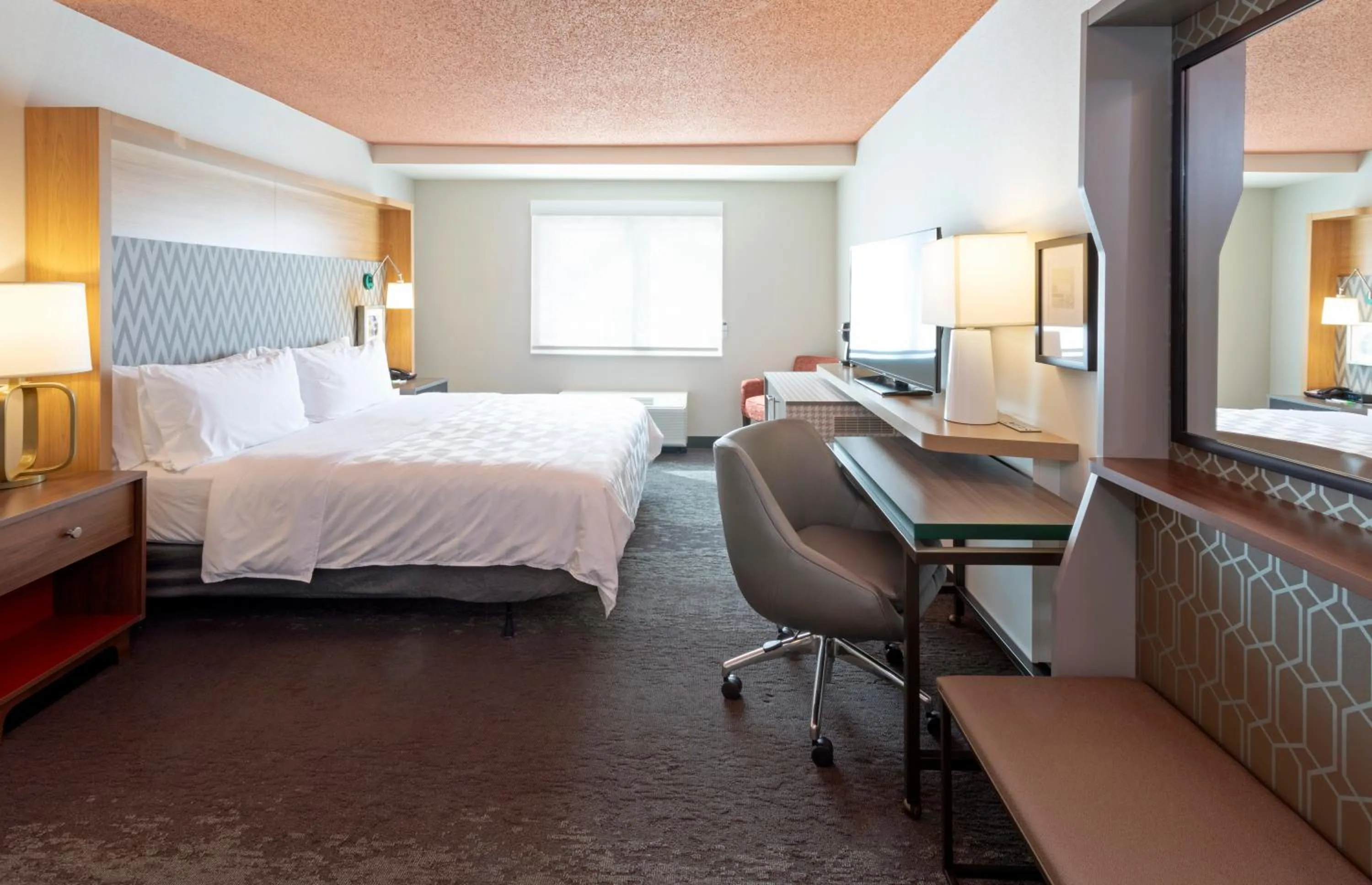 King Room - Hearing Accessible in Holiday Inn Marquette by IHG