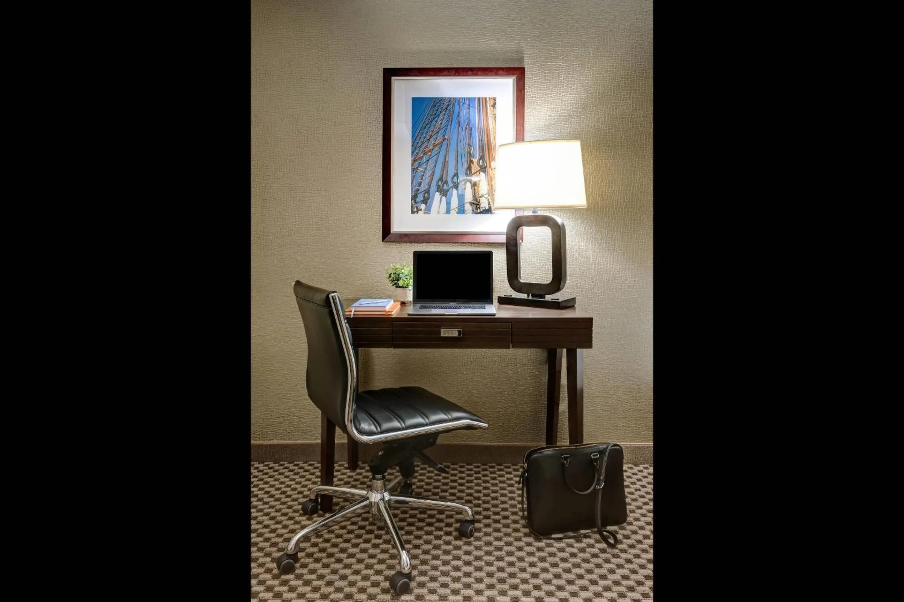 King Room with Kitchen - Non-Smoking in Garrison Hotel & Suites Dover-Portsmouth, an Ascend Collection Hotel