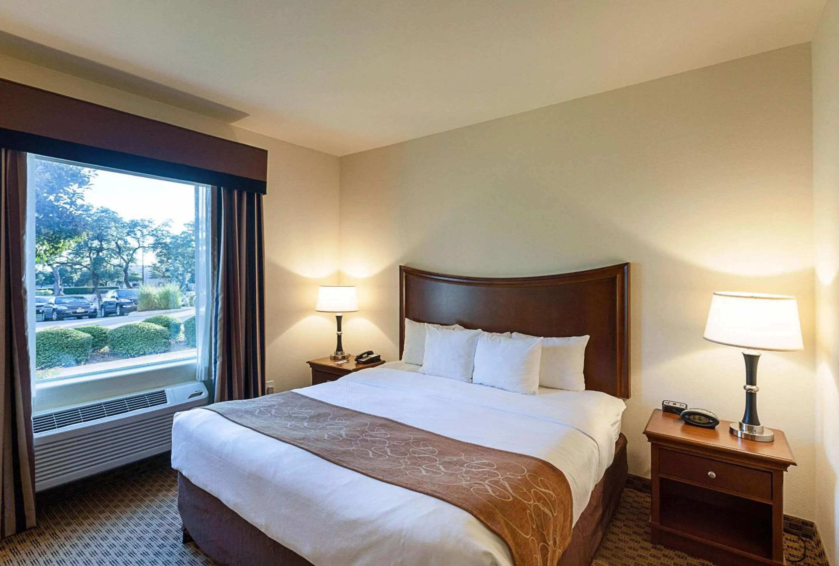 King Suite with Sofa Bed - Non-Smoking in Comfort Suites San Antonio North - Stone Oak