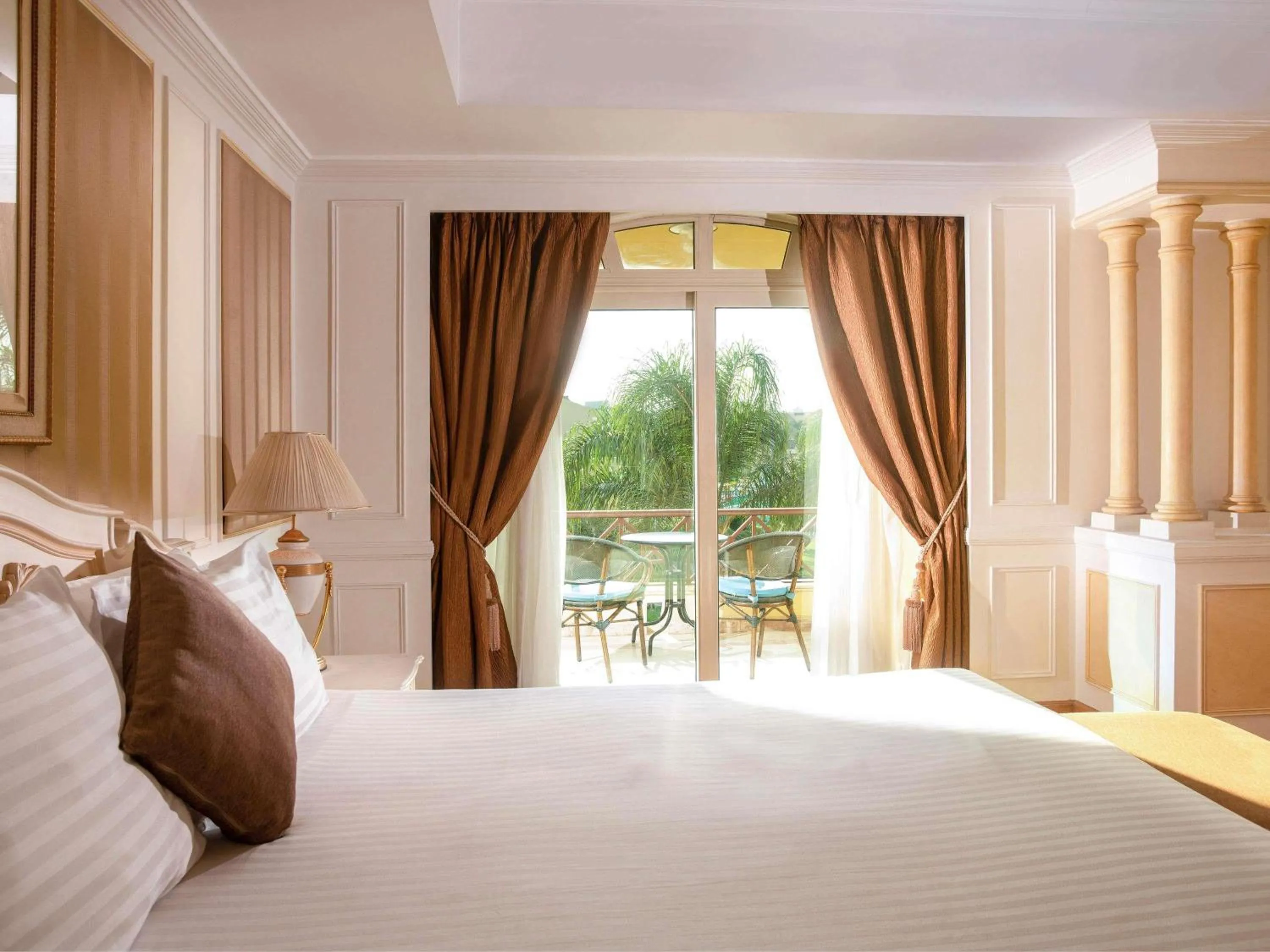 Royal Villa in Mövenpick Hotel Cairo - Media City