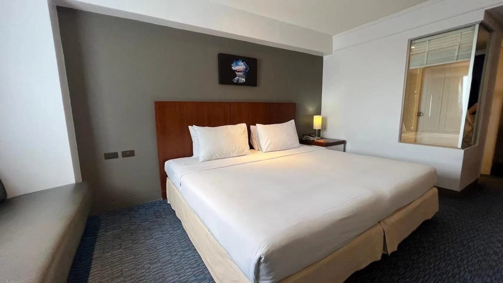 Deluxe Double or Twin Room in Star Hotel Chiang Mai - SHA Extra Pus