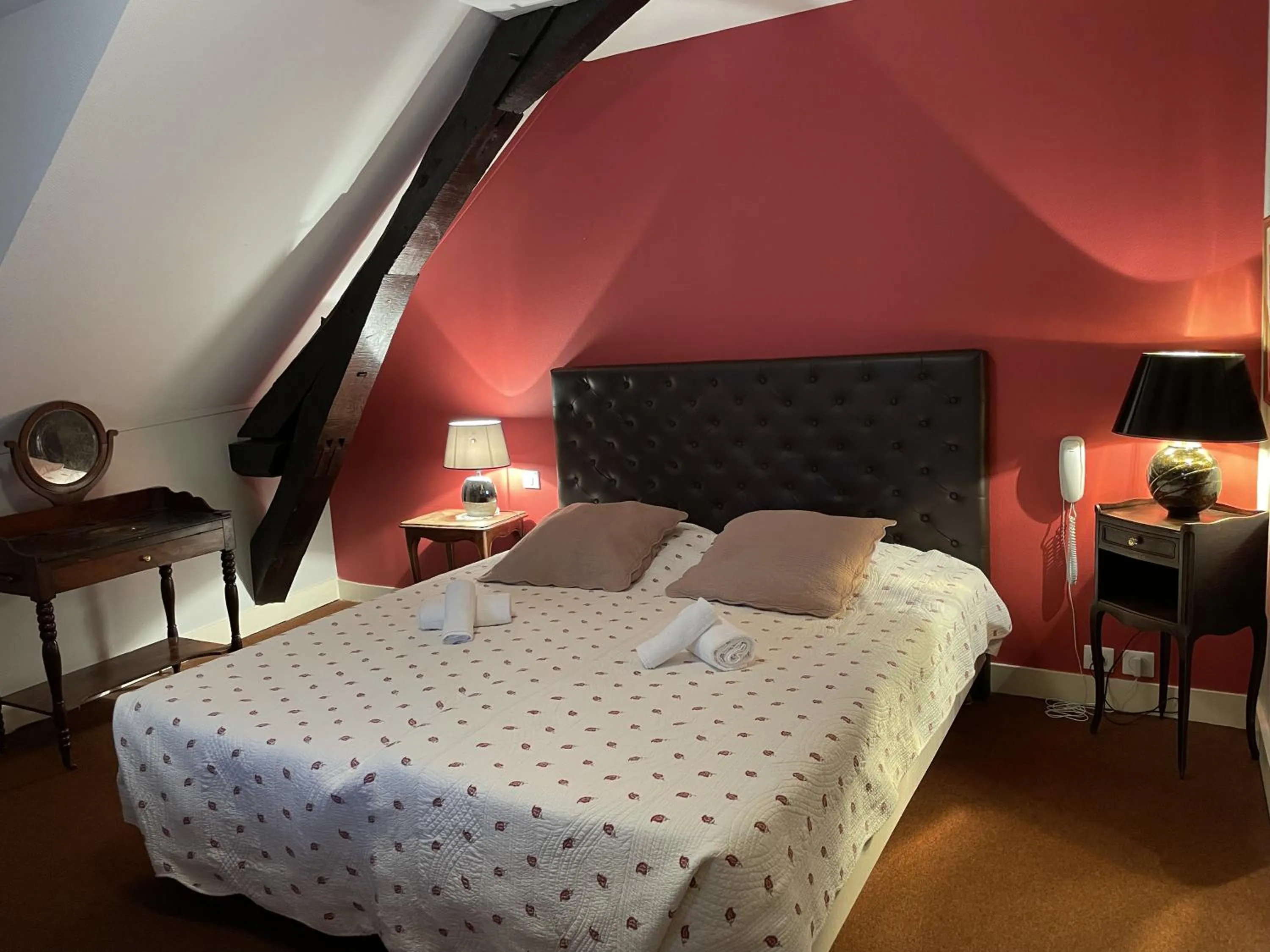 Comfort Double Room in Logis Hôtel Teyssier