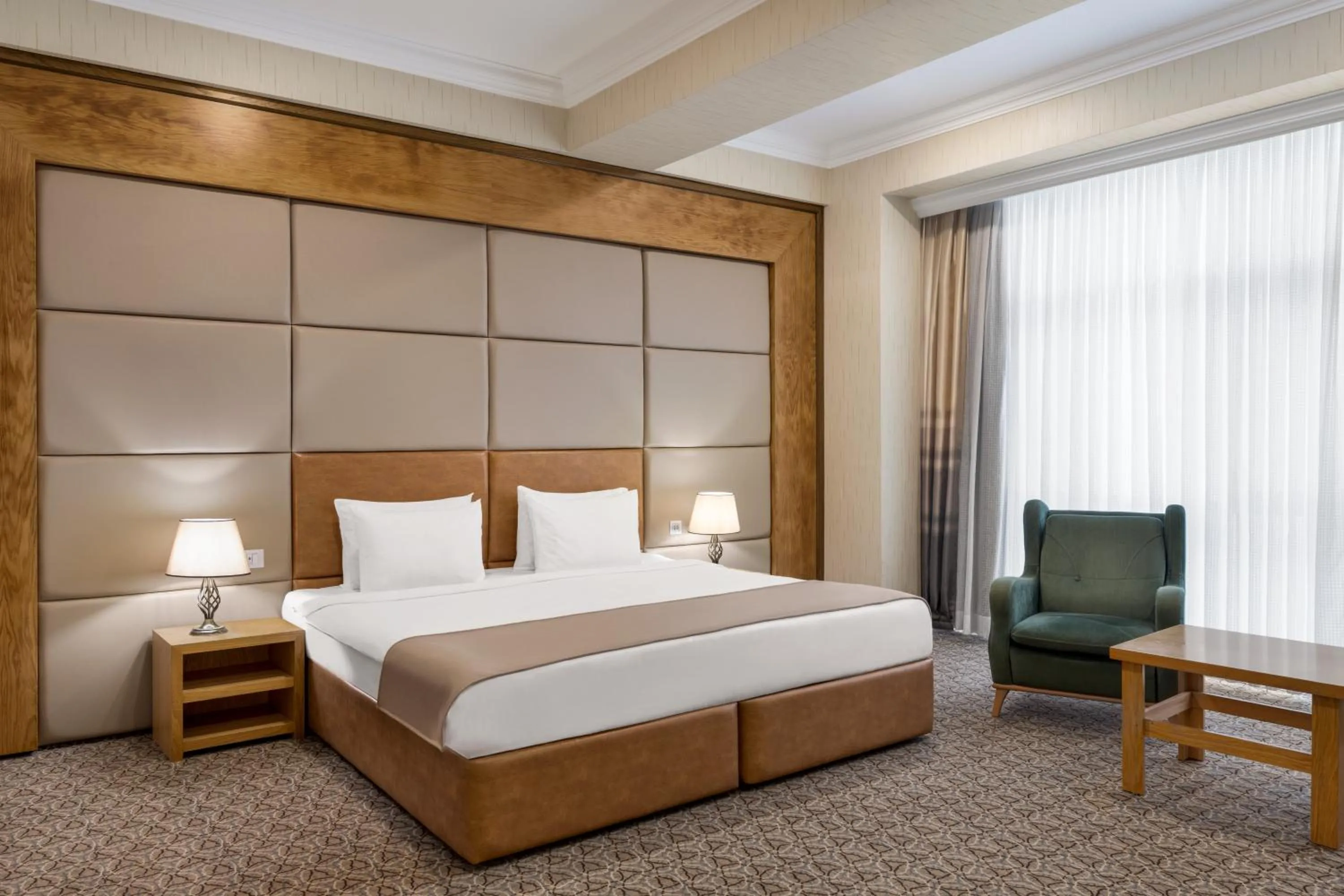 Superior King Room, Non-Smoking in Wyndham Baku