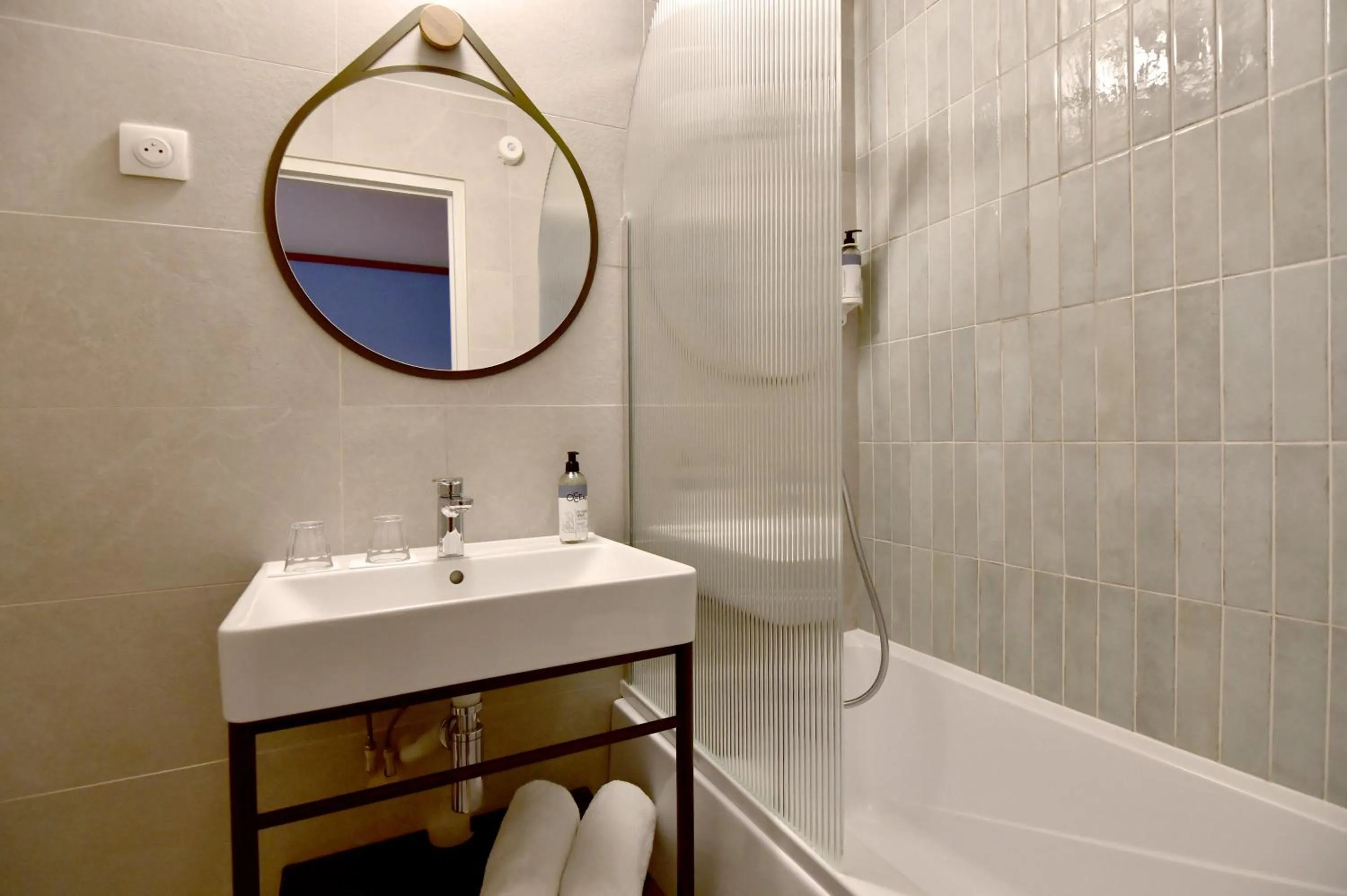 Superior Double Room in Agate Hôtel