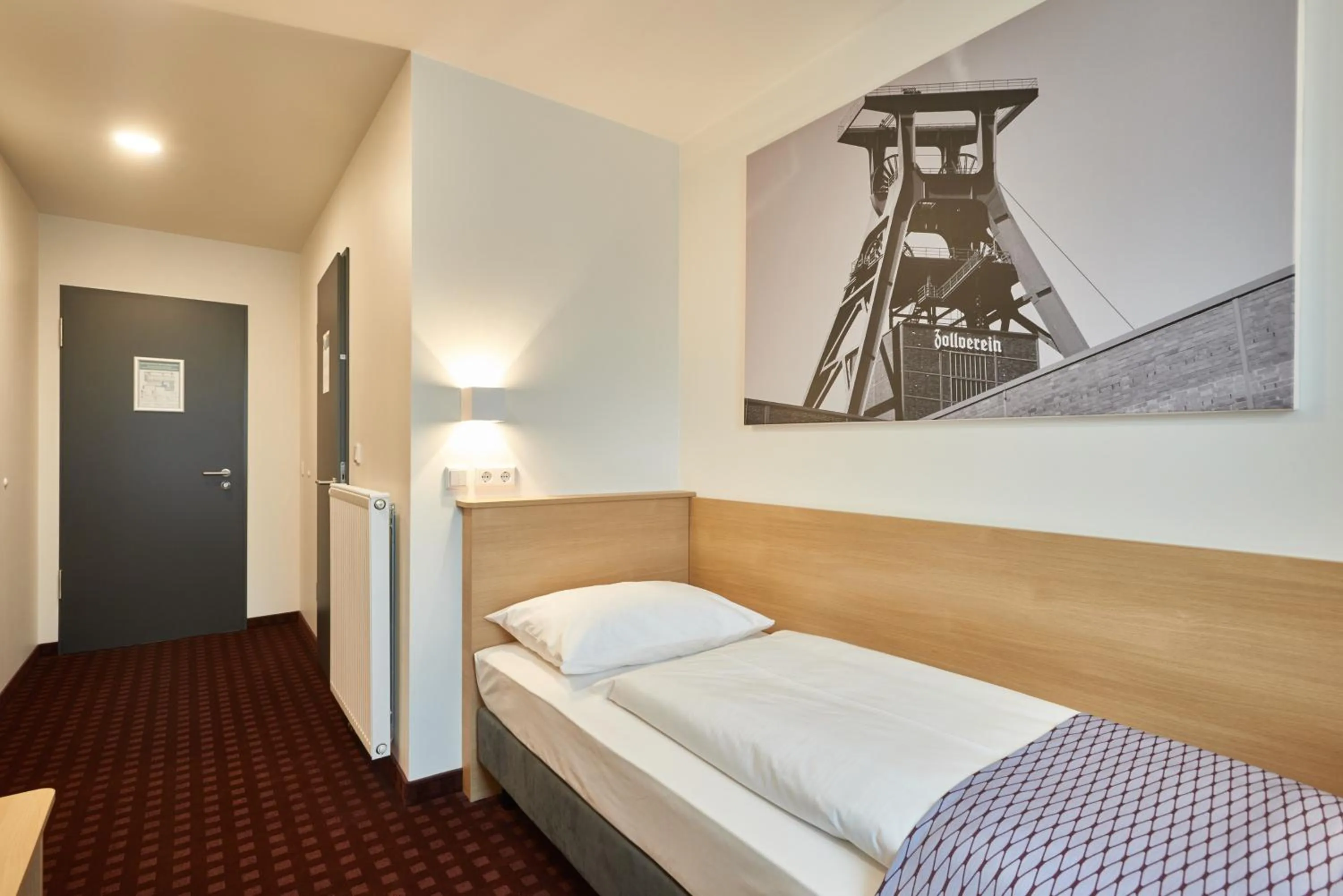 Single Room Business in McDreams Hotel Essen