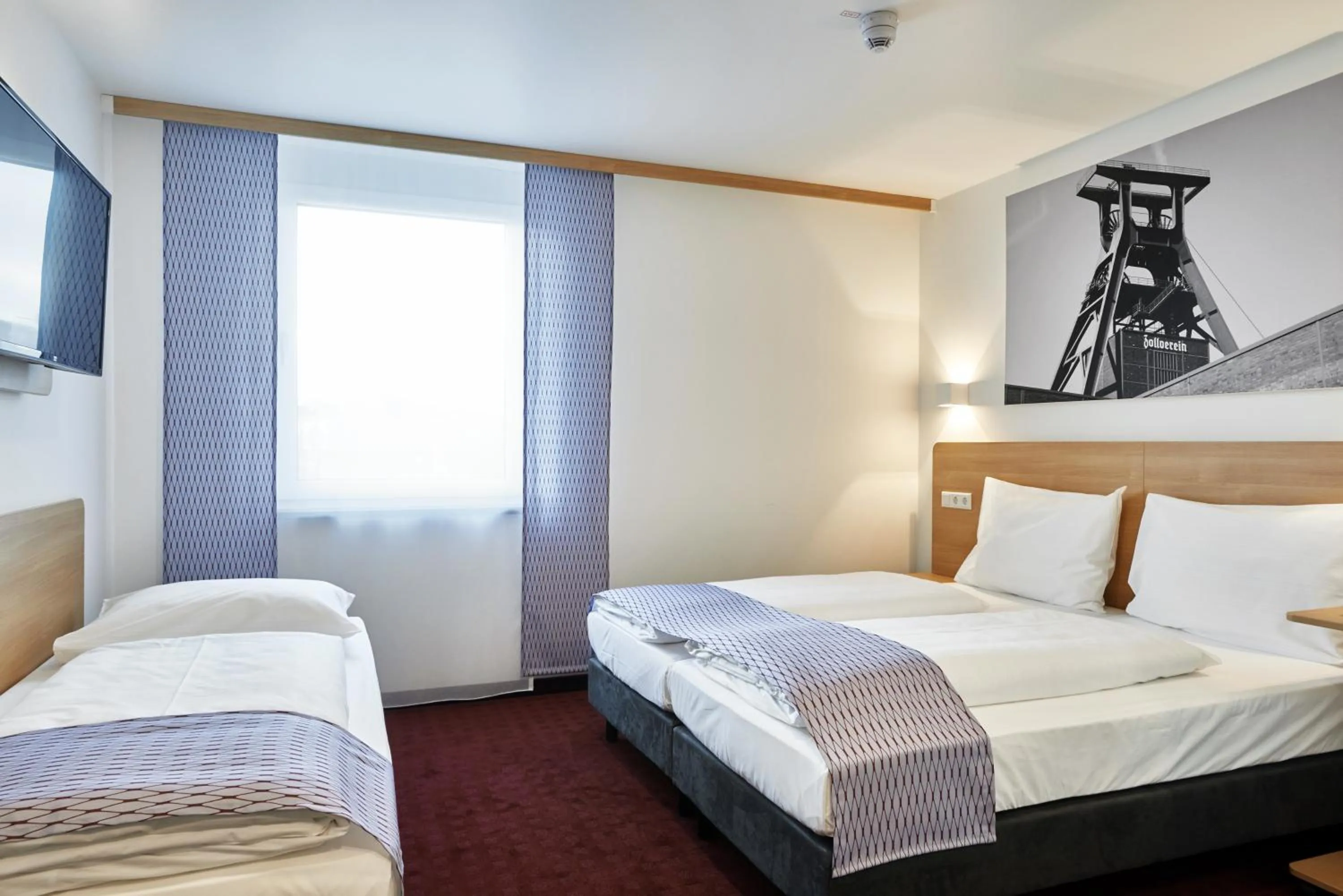 Triple Room in McDreams Hotel Essen