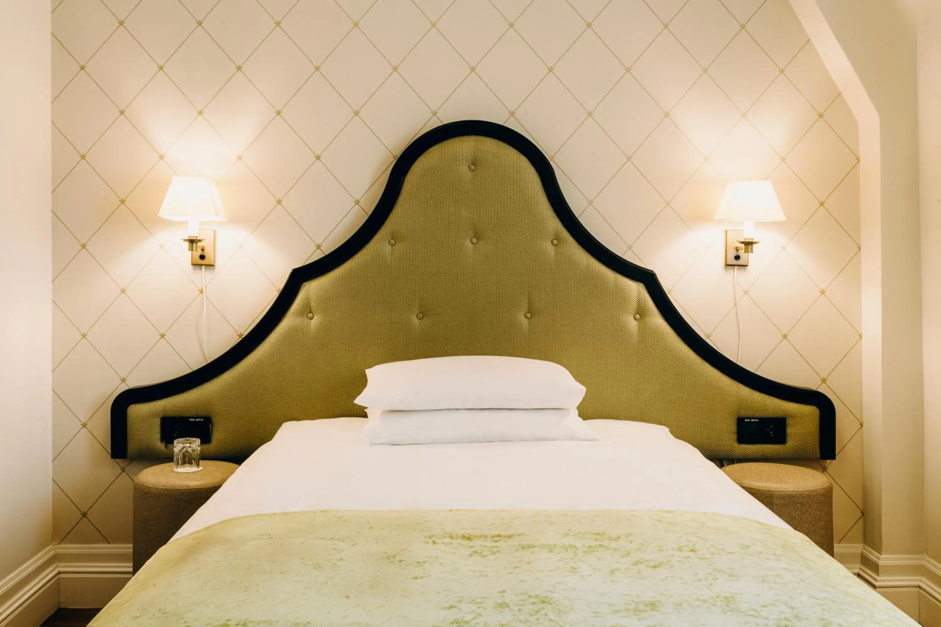 Standard Single Room - single occupancy in Hotel Bristol