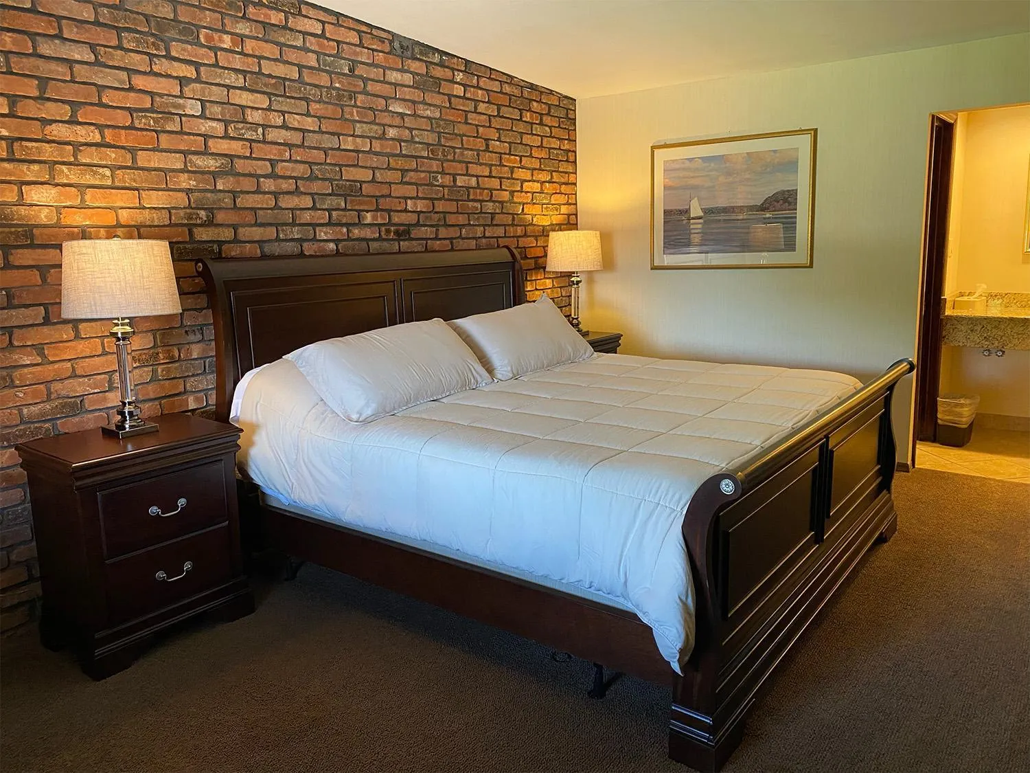 Standard King Room in Chalet Inn & Suites