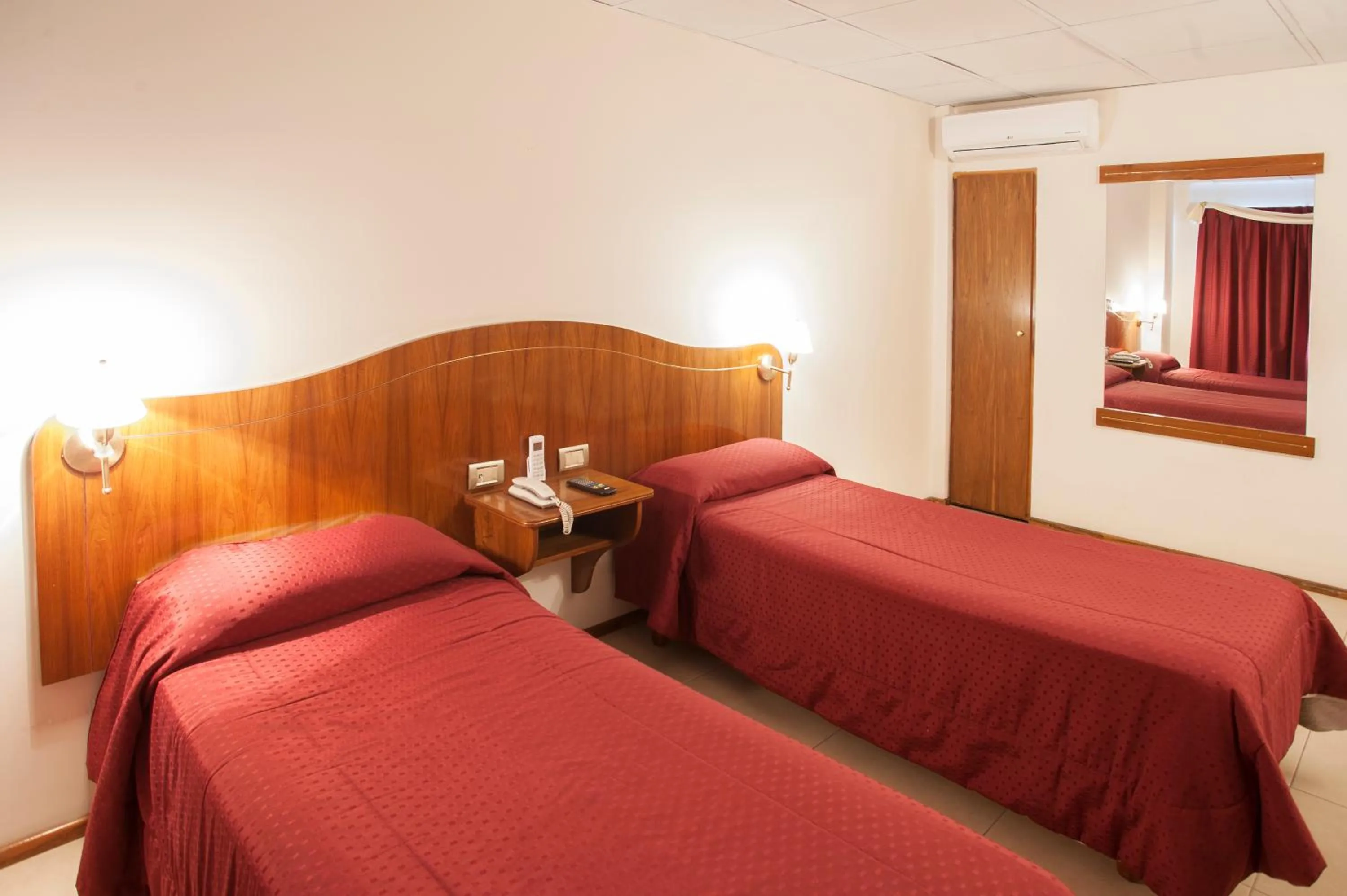 Twin Room in Hotel Princess