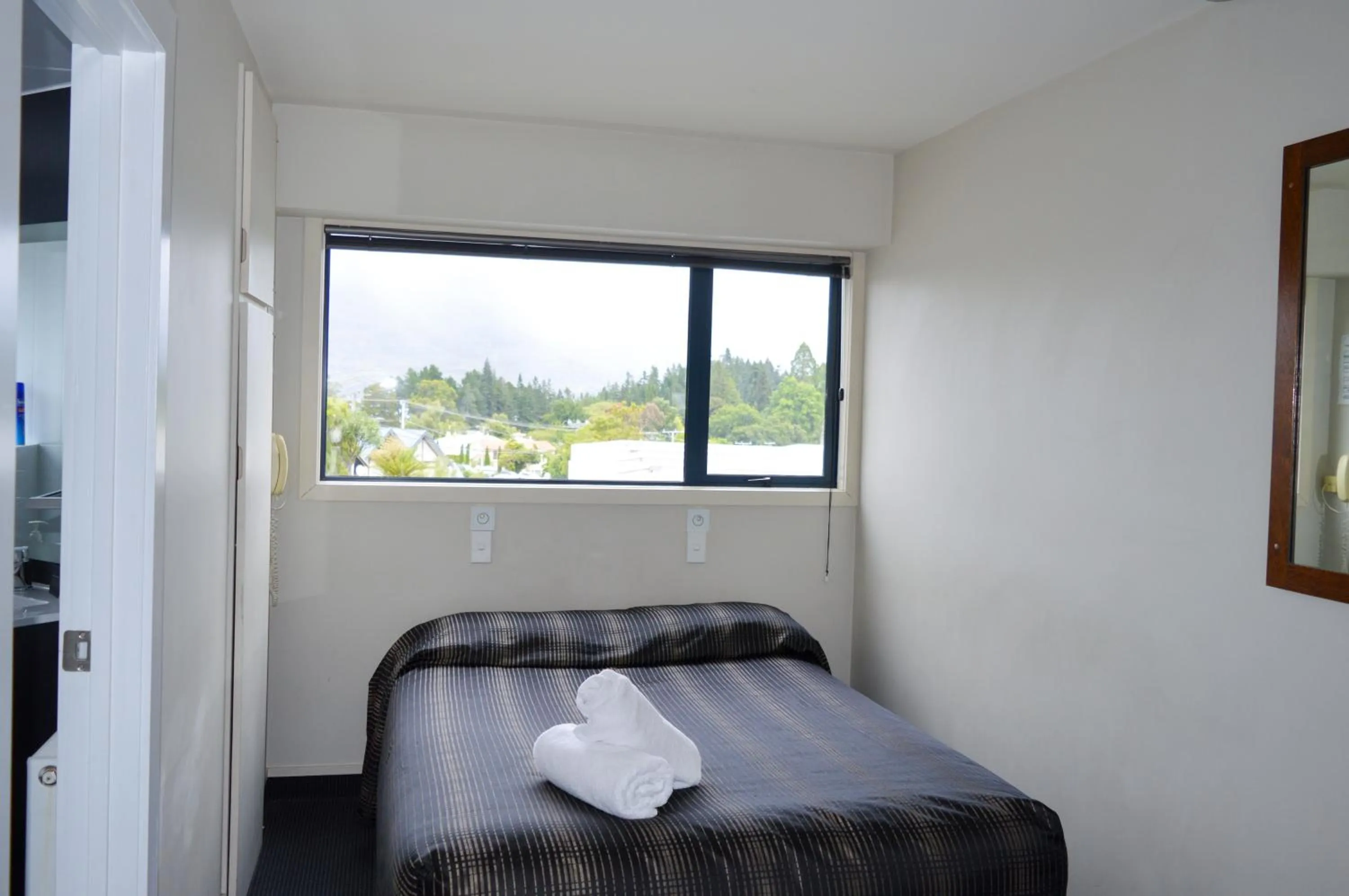 Studio in Four Seasons Motel